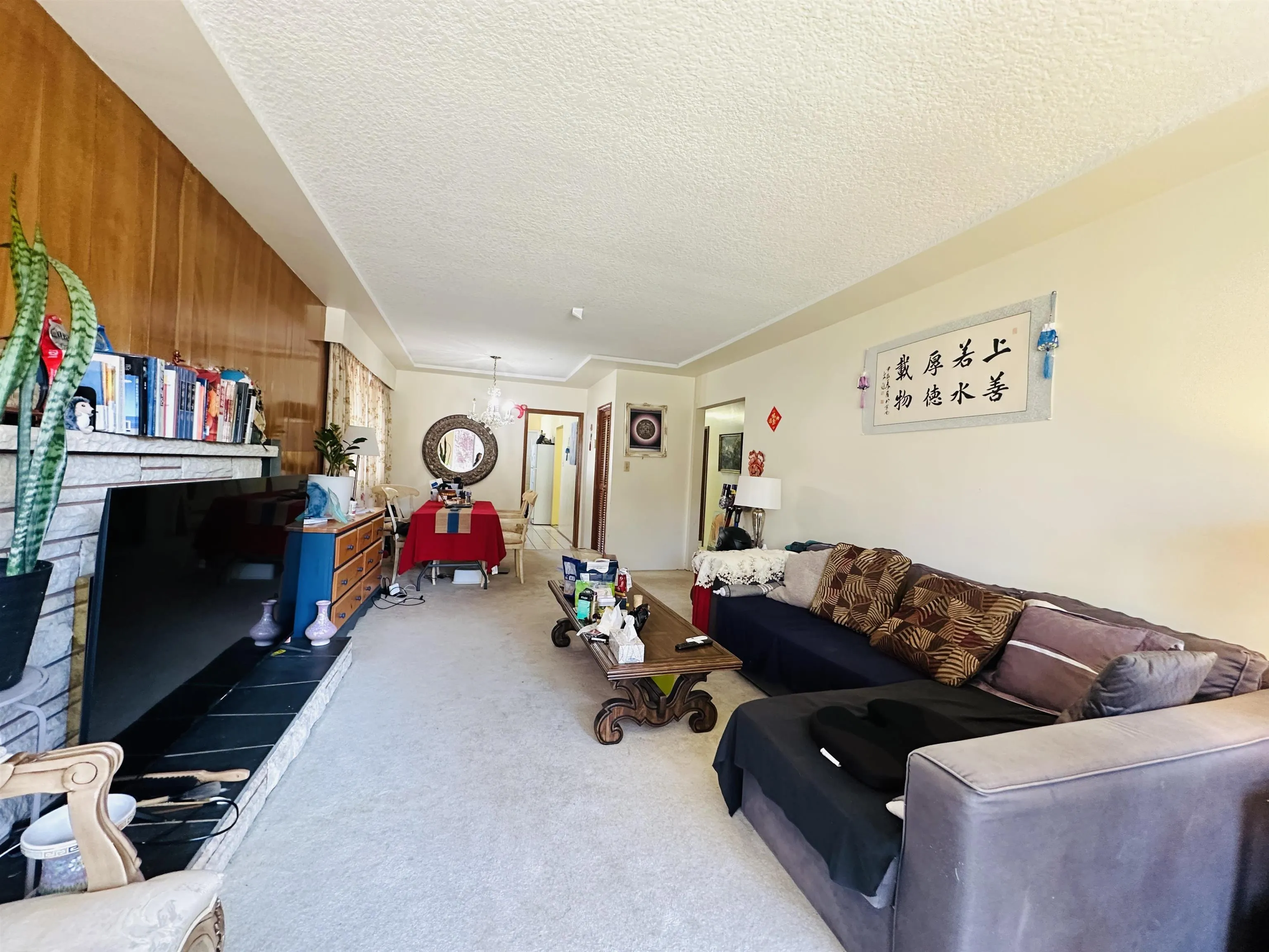2887 W 24th Avenue