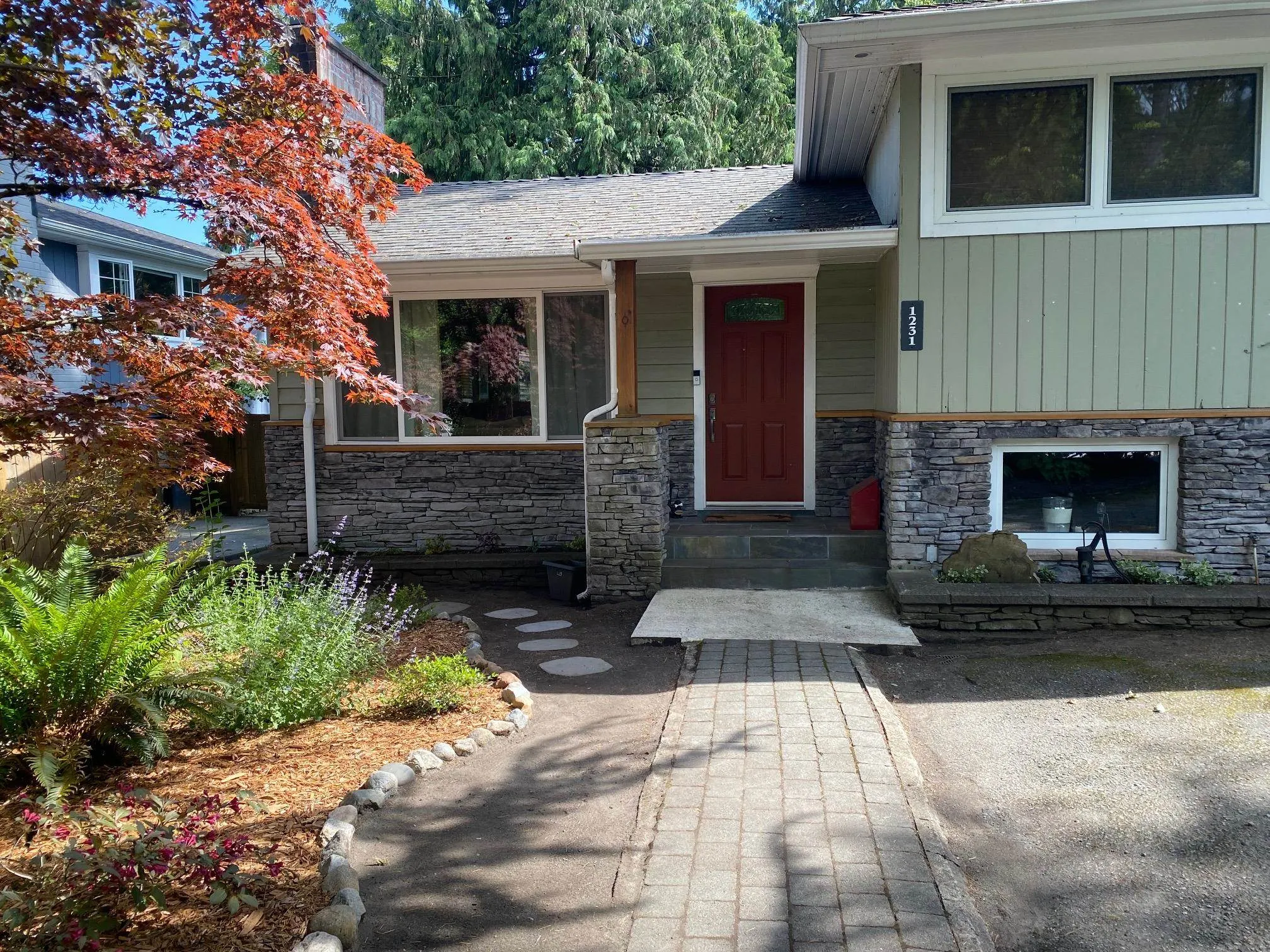 1231 Frederick Road