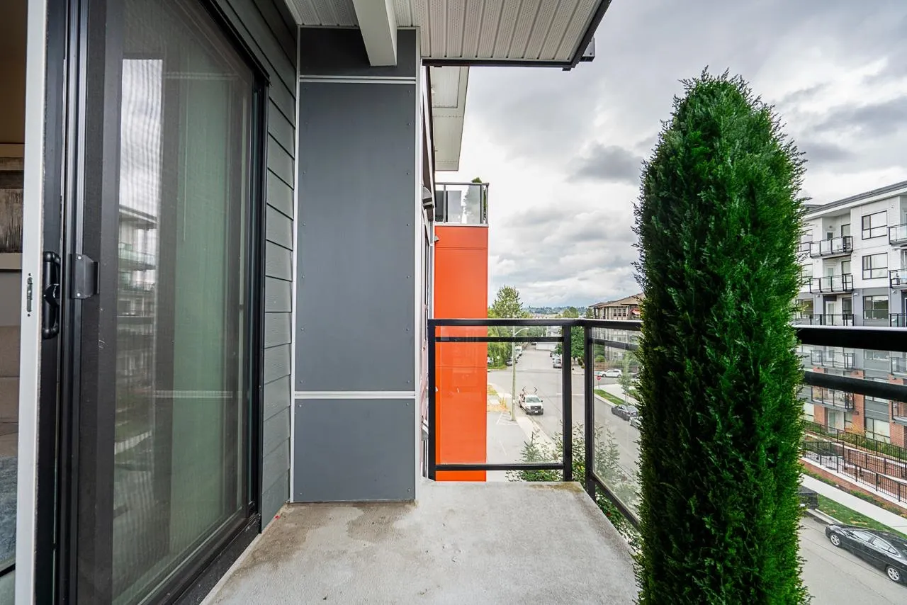 405 5485 Brydon Crescent