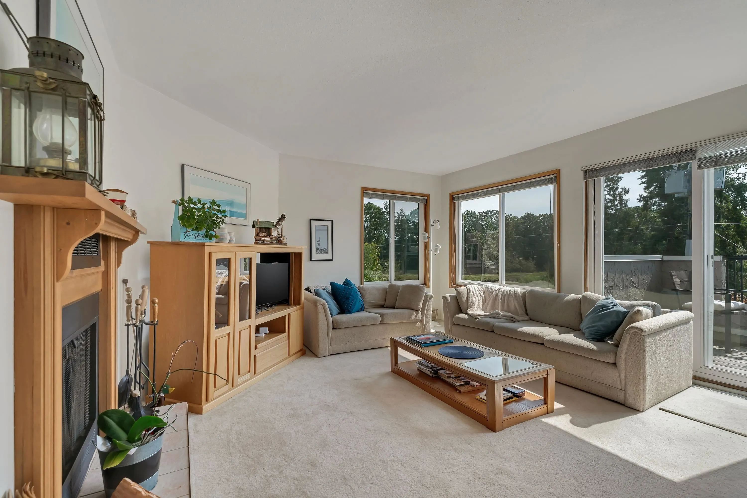 14 15971 Marine Drive