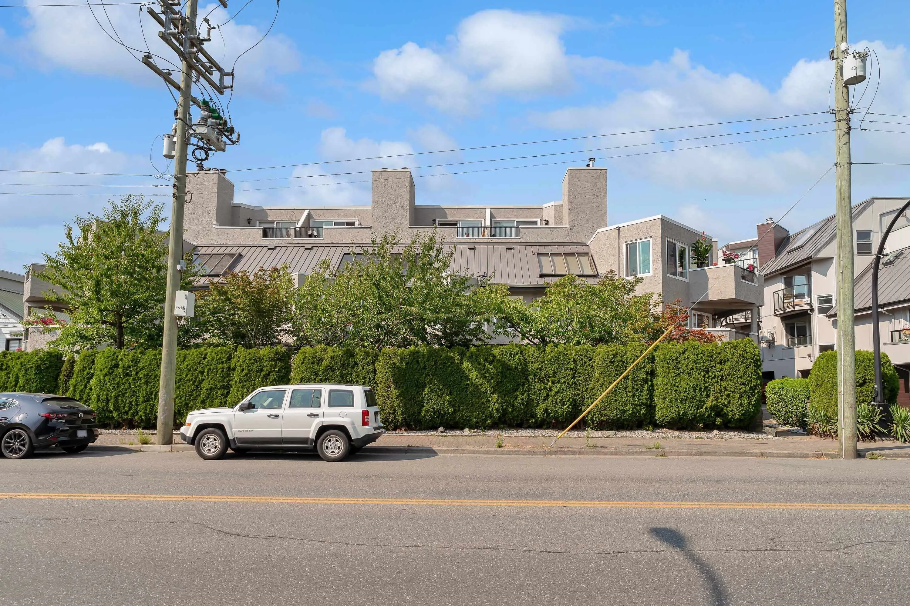 14 15971 Marine Drive