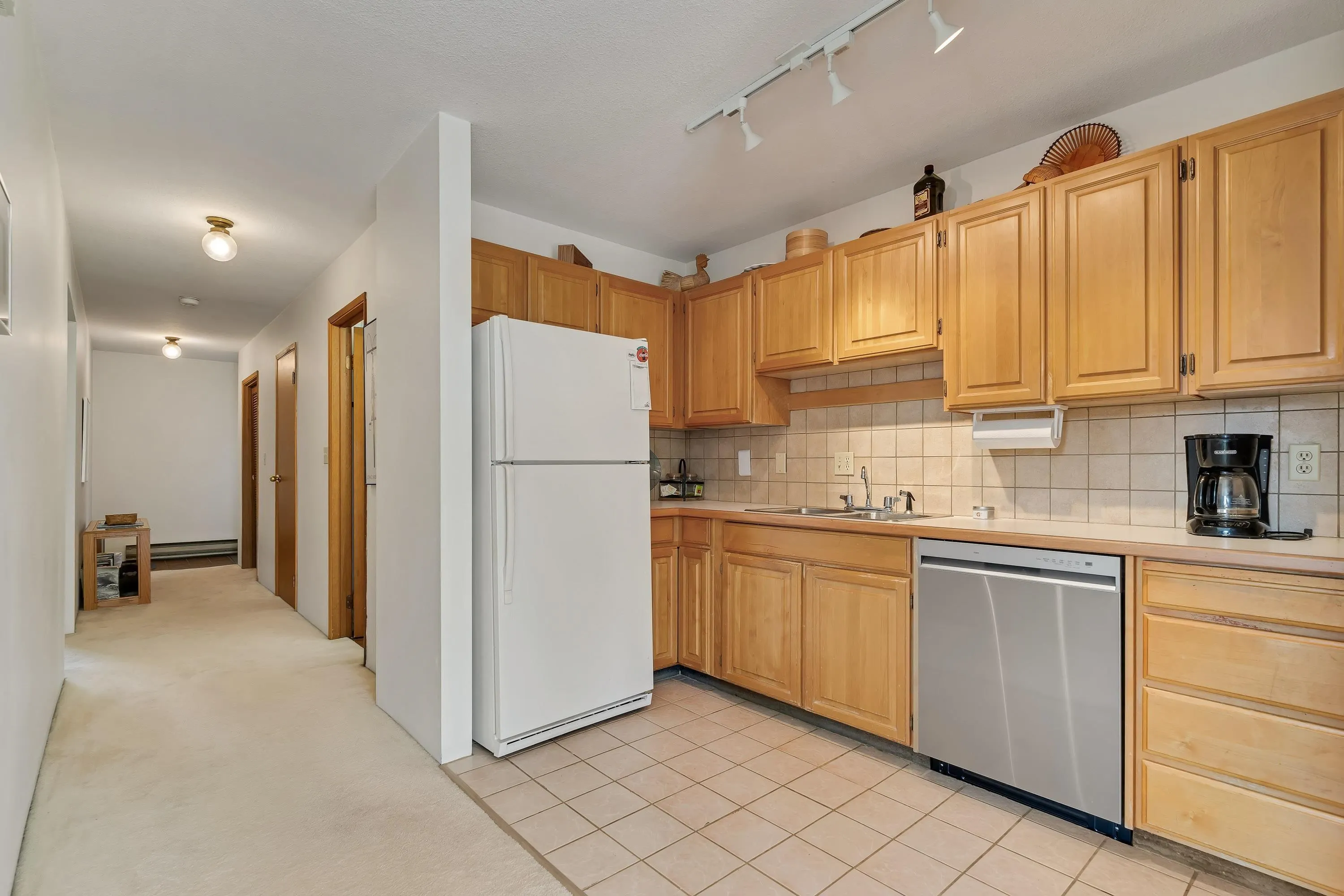 14 15971 Marine Drive