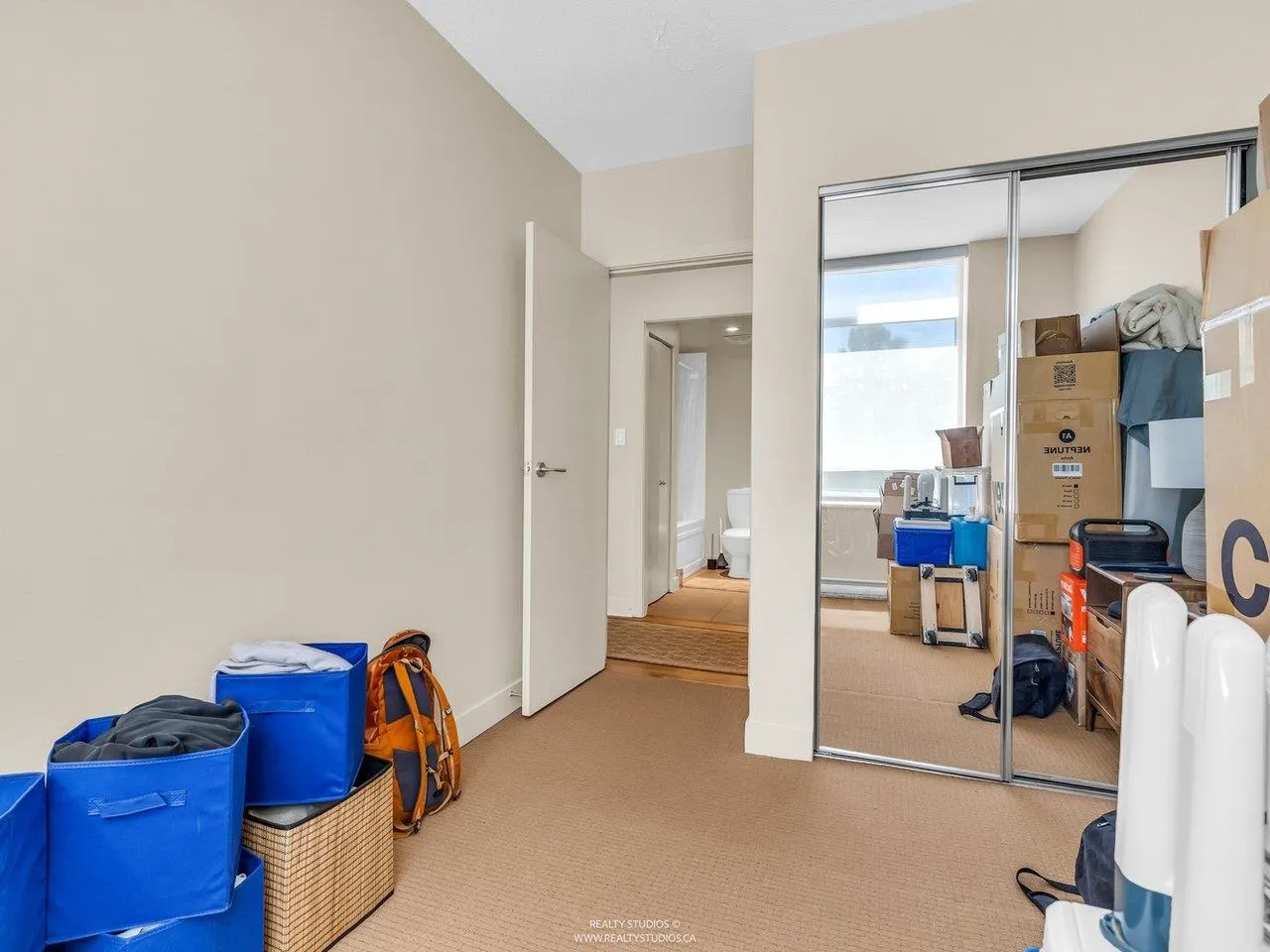 515 2268 W Broadway