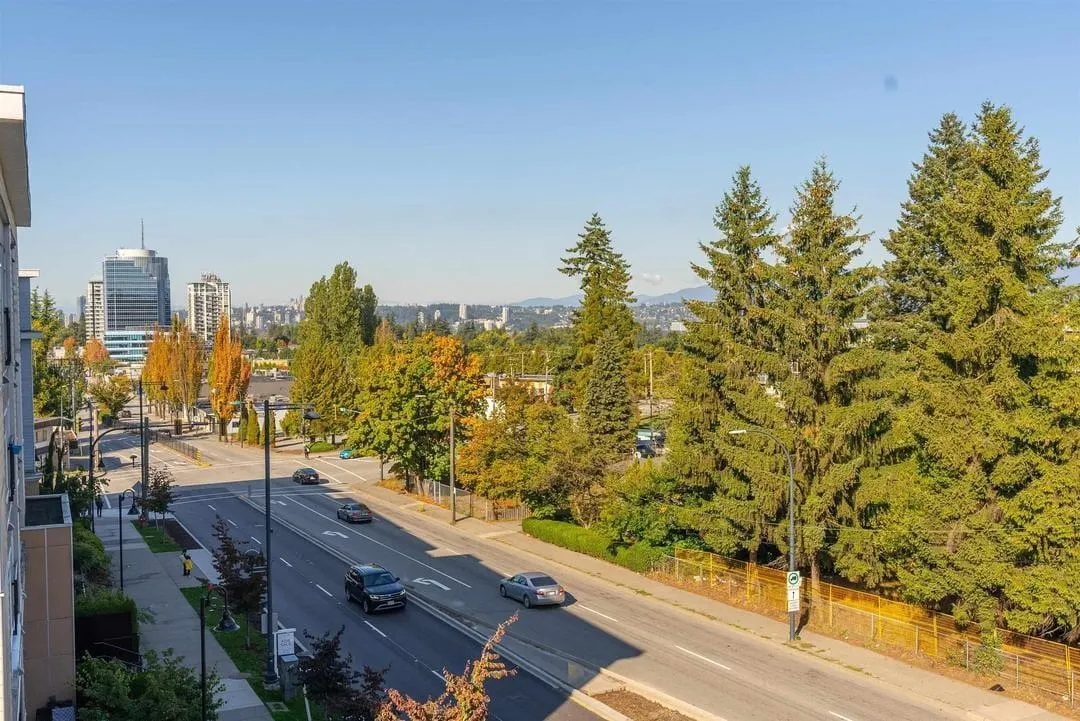 405 13768 108 Avenue