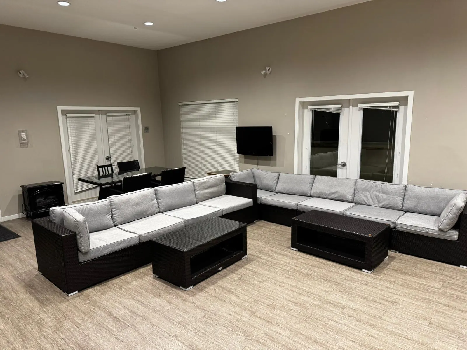 405 13768 108 Avenue