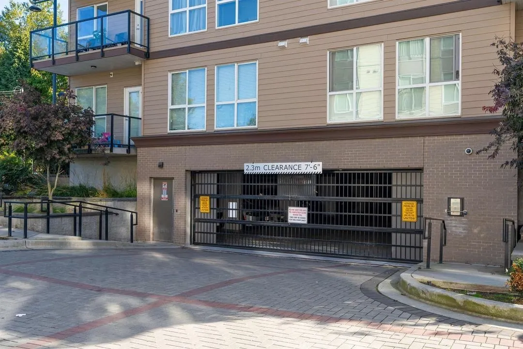405 13768 108 Avenue