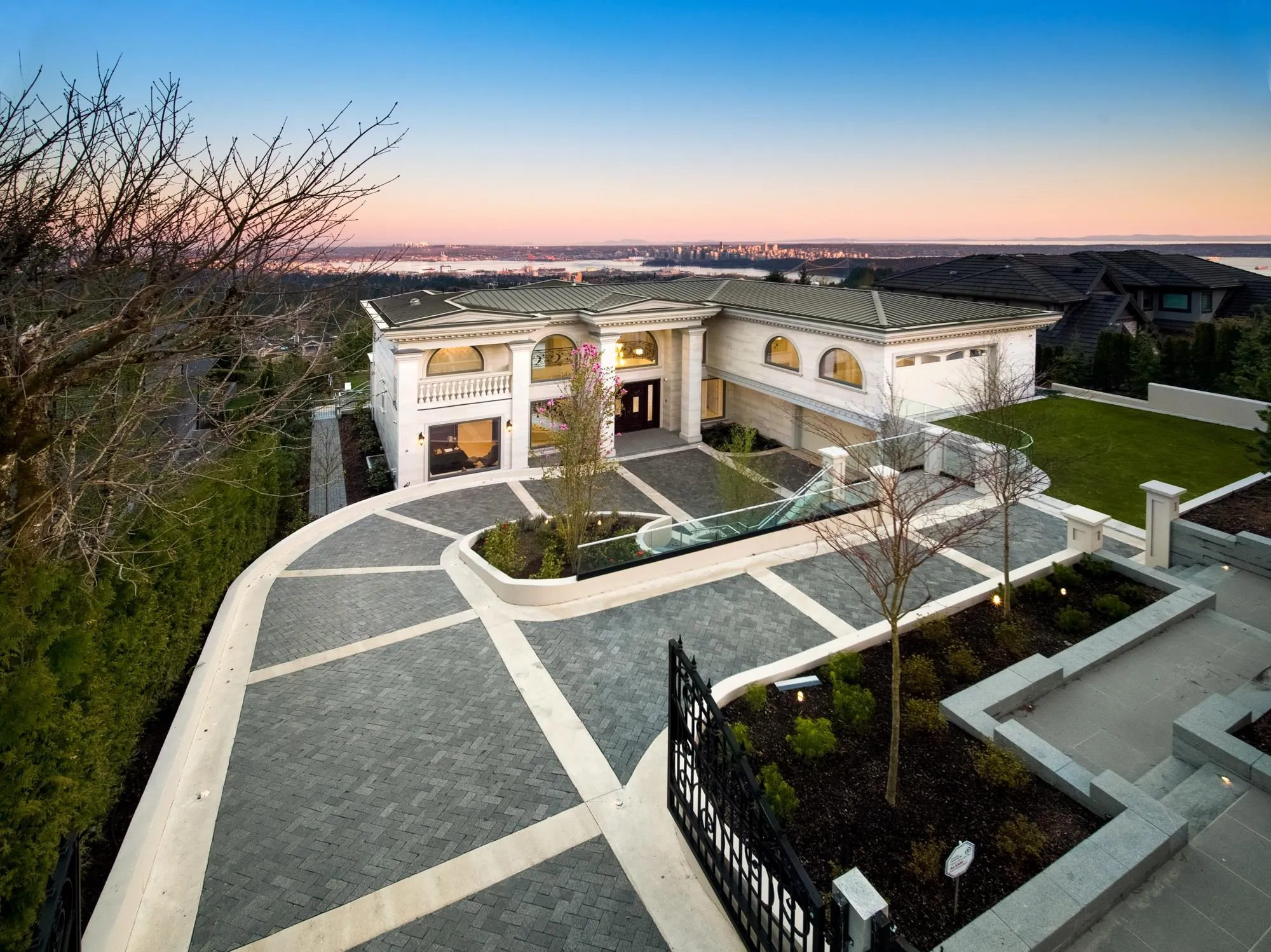 1022 Eyremount Drive