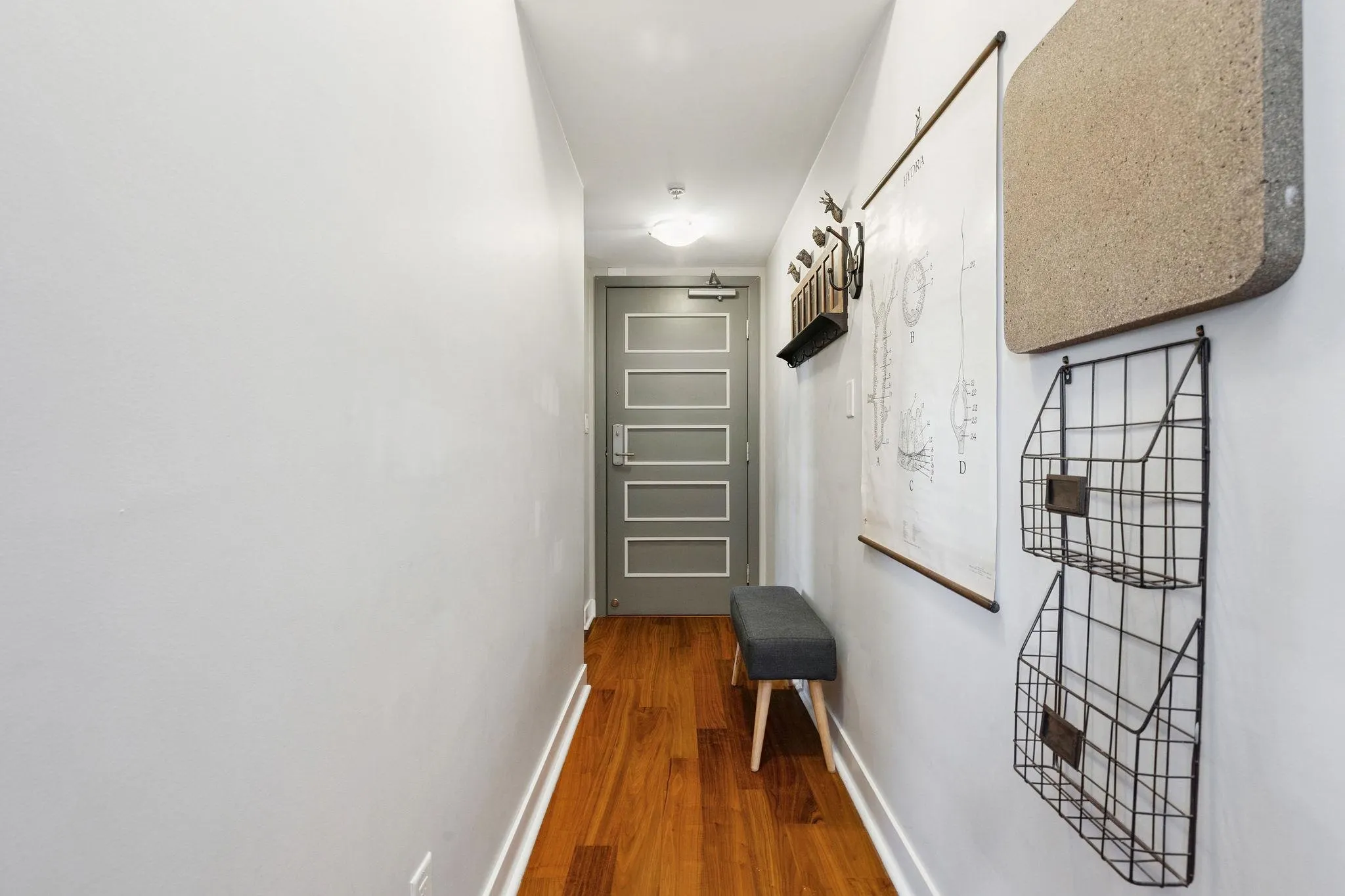 619 2268 W Broadway