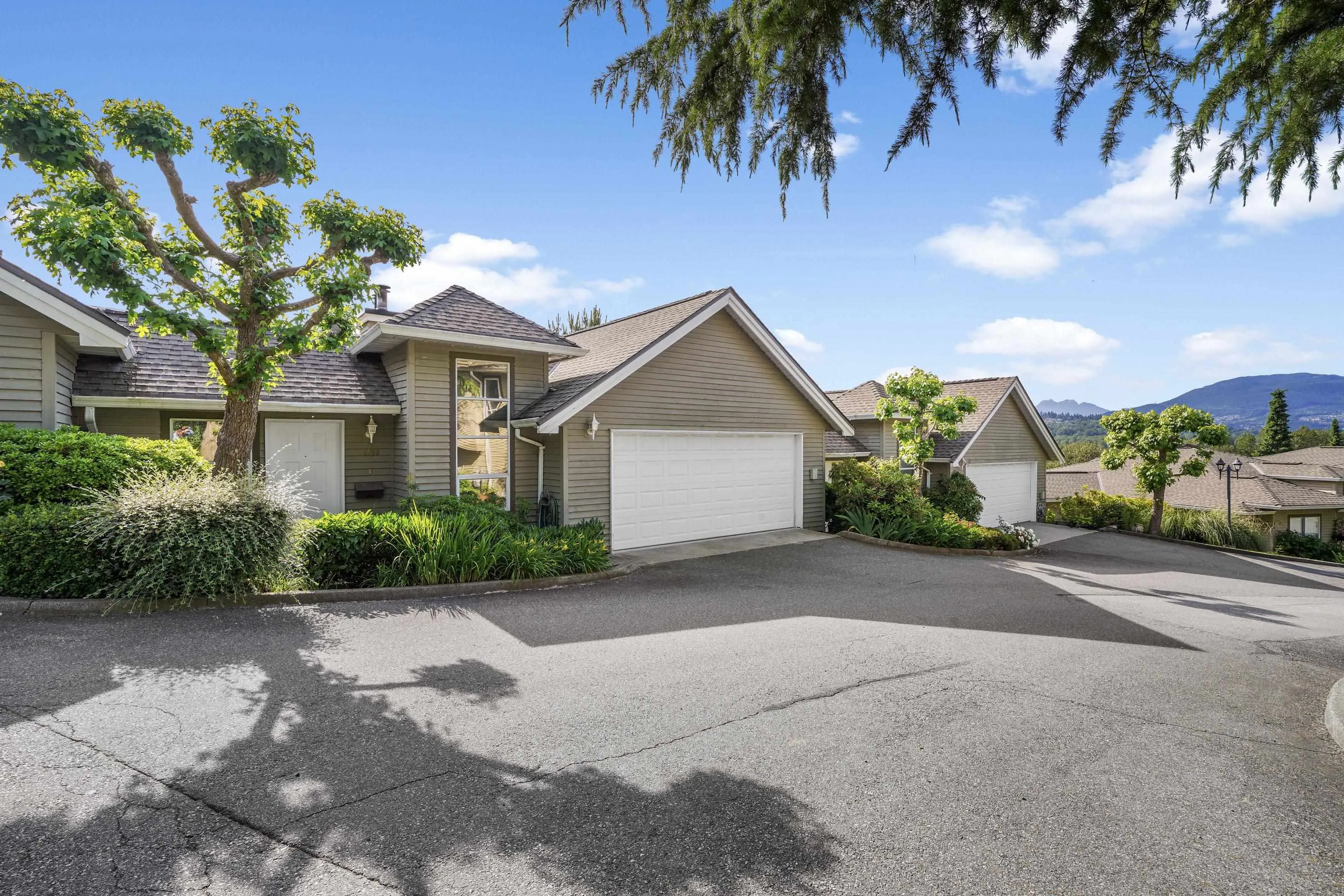 1103 Clerihue Road