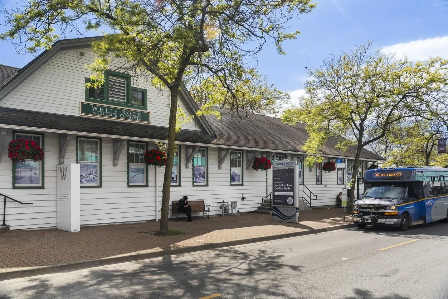 601 1342 Johnston Road