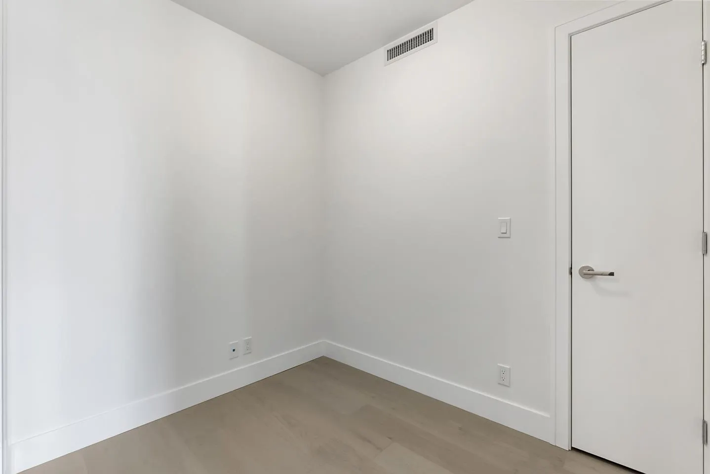601 1342 Johnston Road