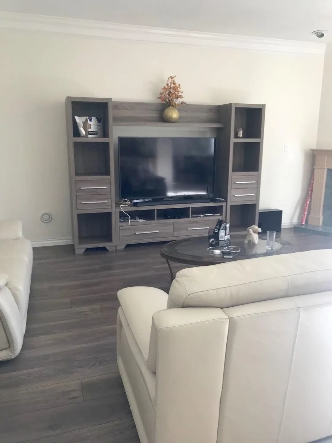 5553 Hankin Drive
