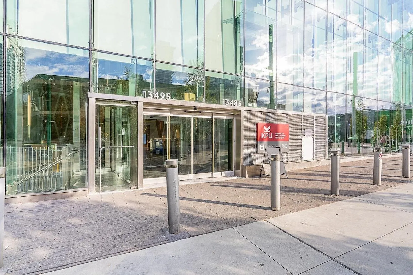 2706 13495 Central Avenue