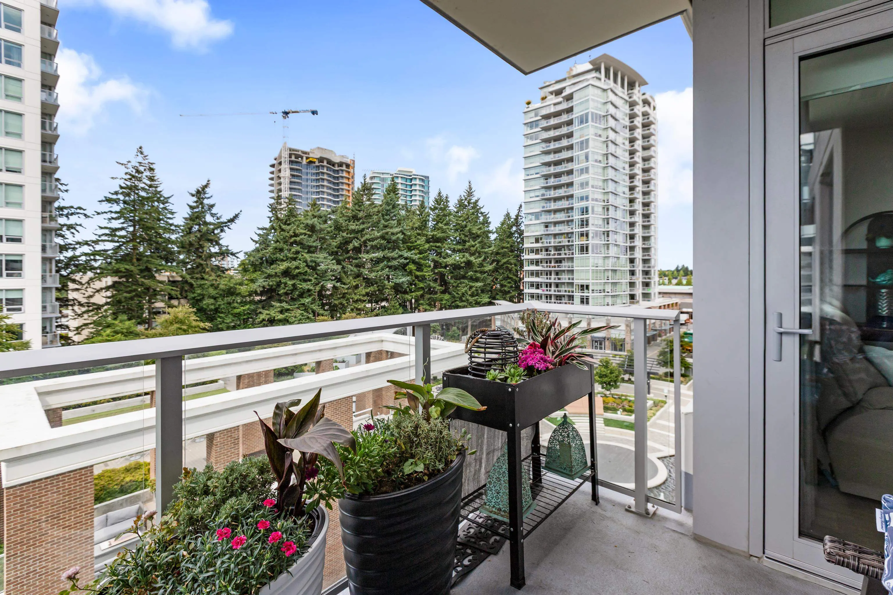 601 1441 Johnston Road