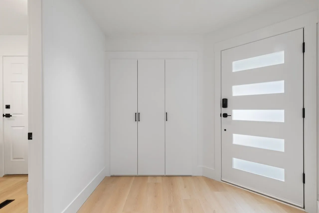1135 Croft Road