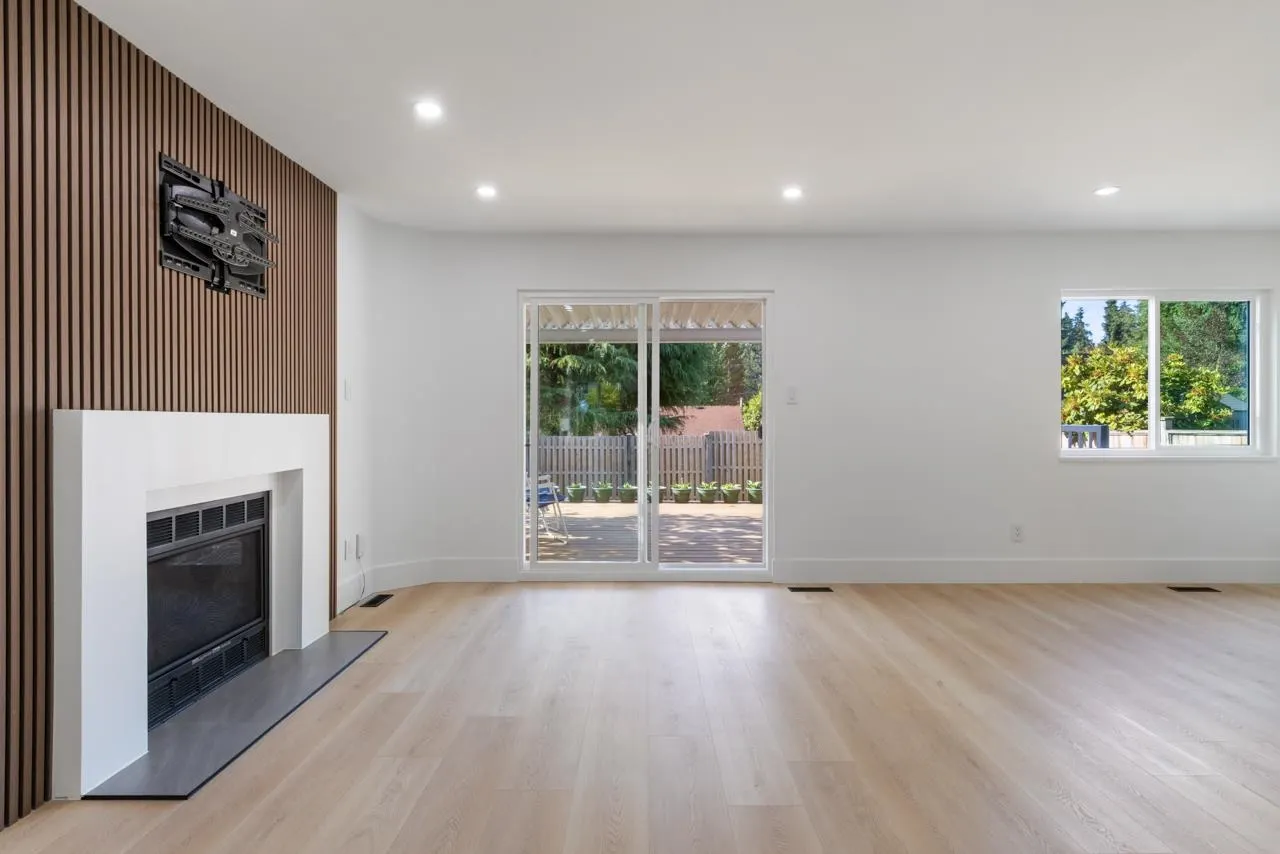 1135 Croft Road