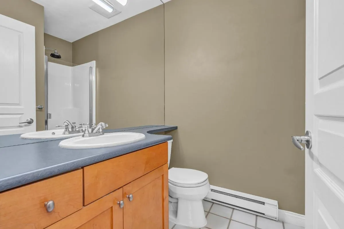 2 288 St. Davids Avenue