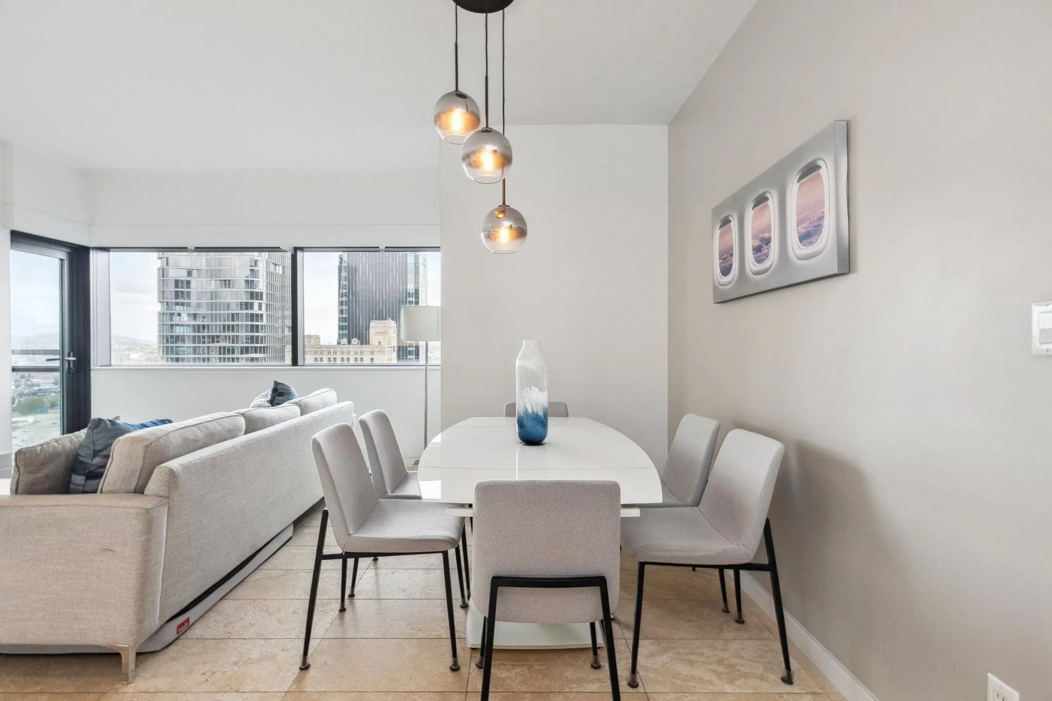 2102 838 W Hastings Street
