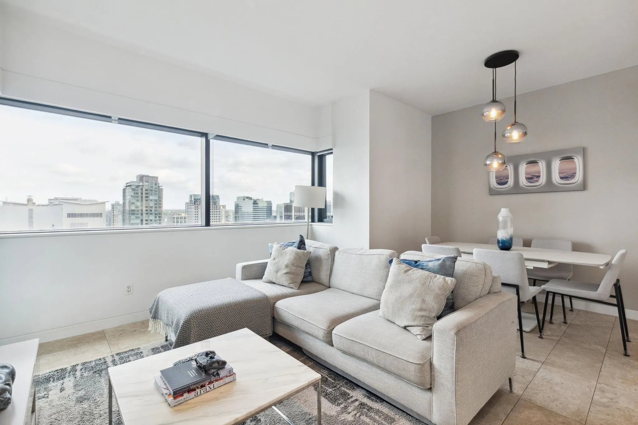 2102 838 W Hastings Street
