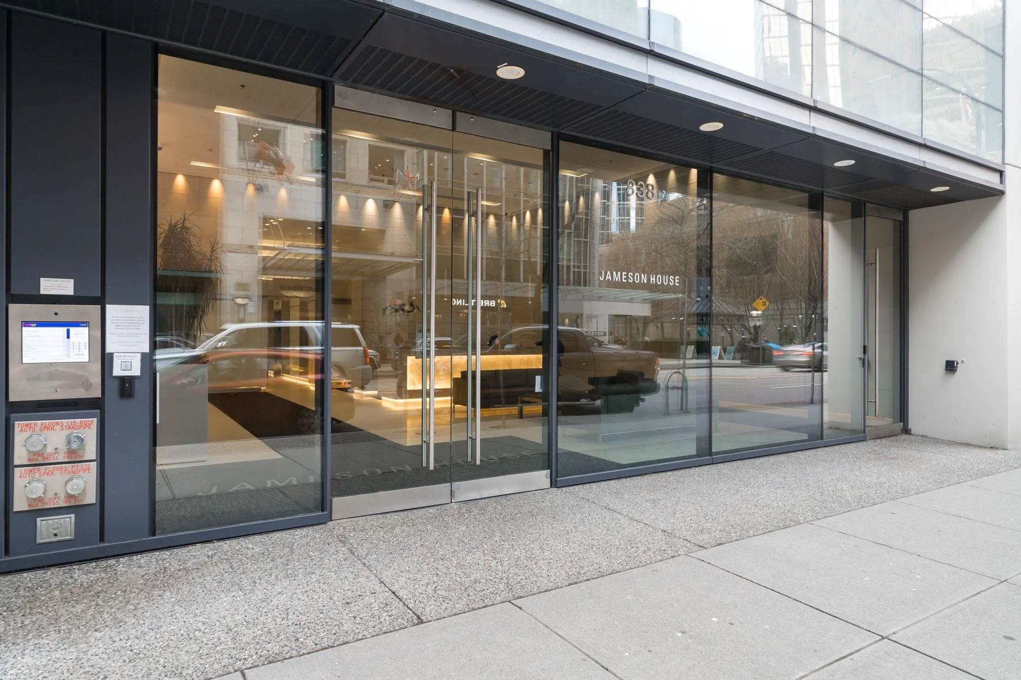 2102 838 W Hastings Street