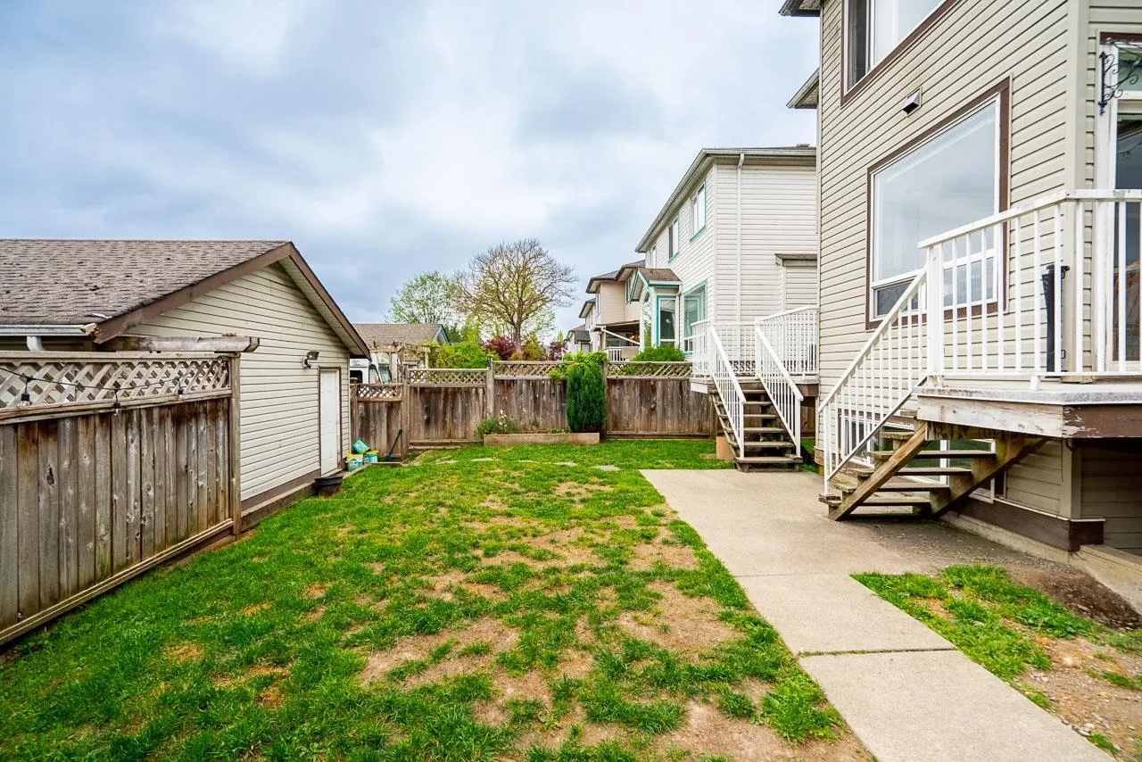 11861 240 Street