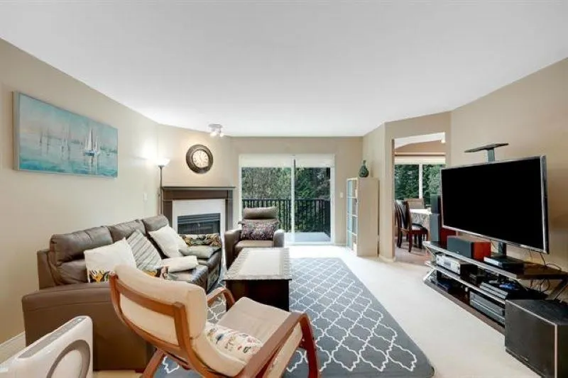 21 103 Parkside Drive