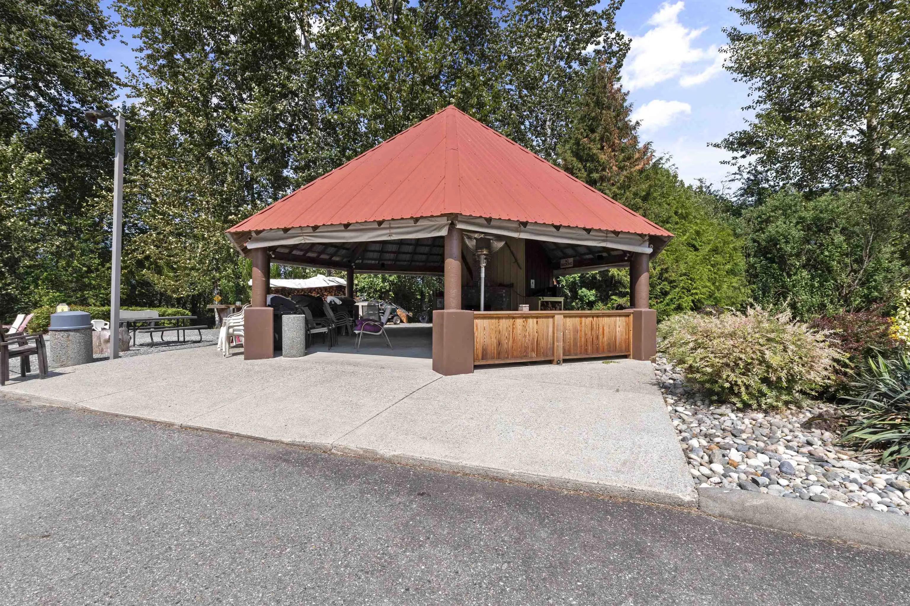 39 14600 Morris Valley Road
