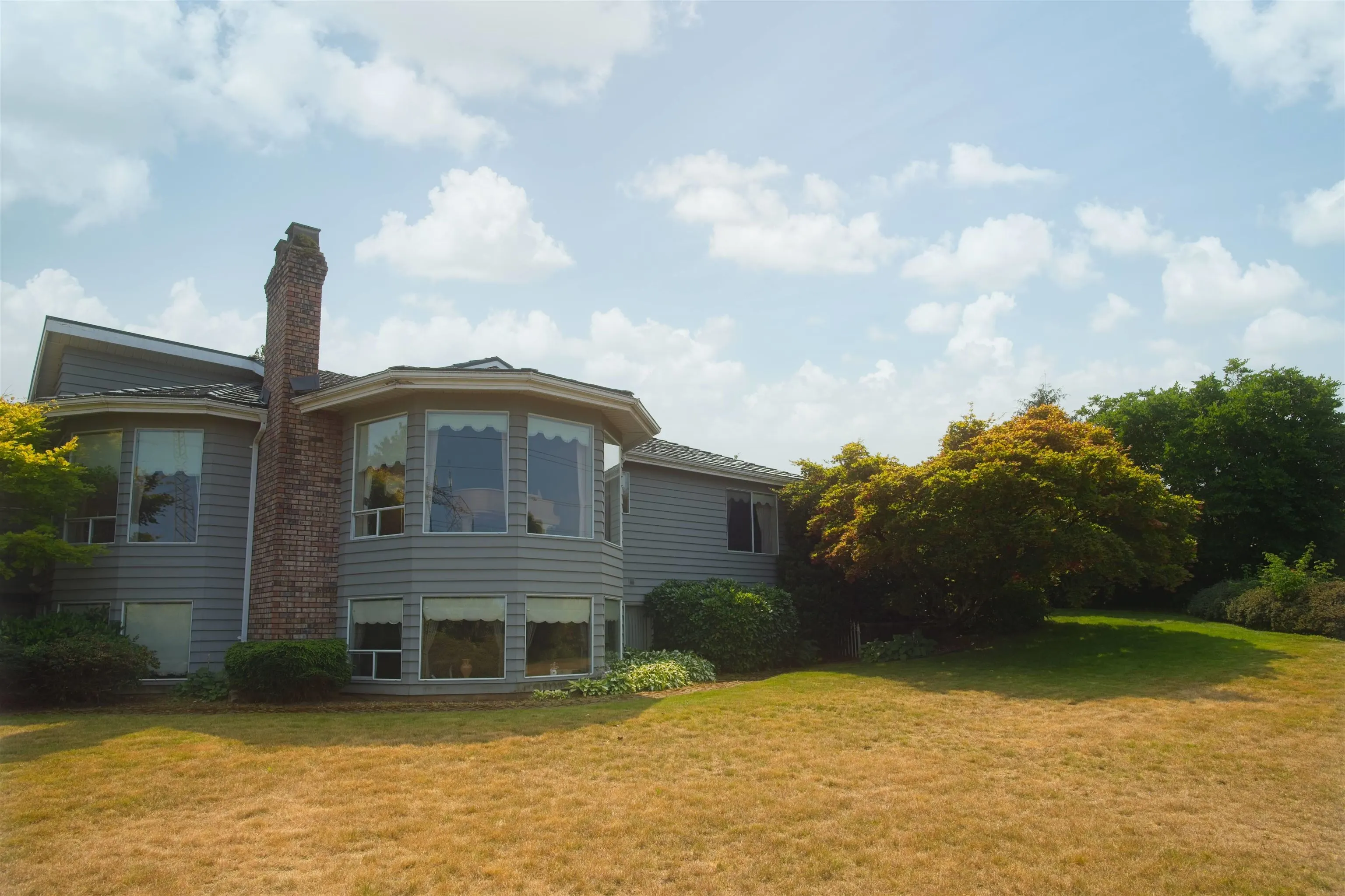 6 3737 Clearbrook Road