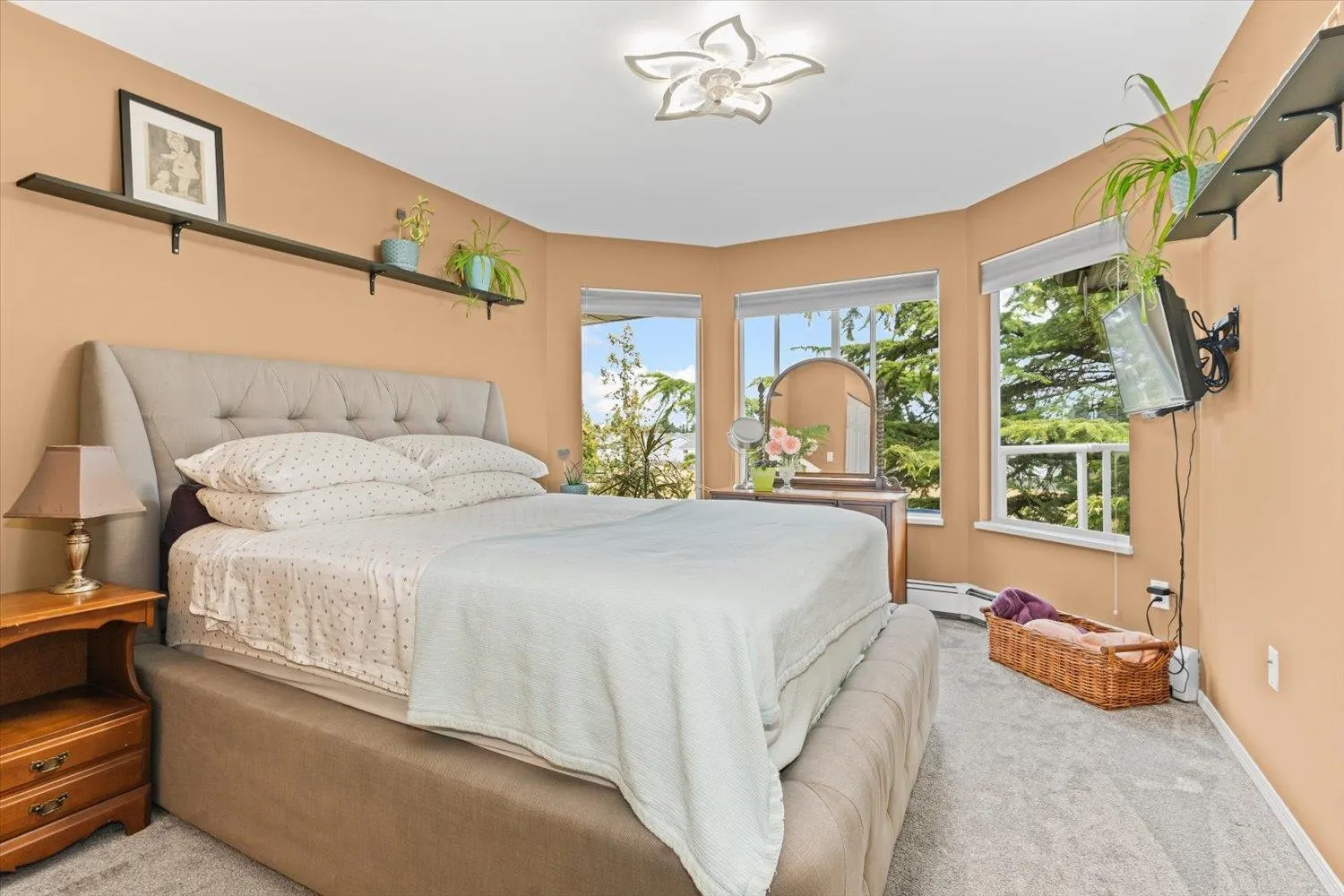 307 32669 George Ferguson Way