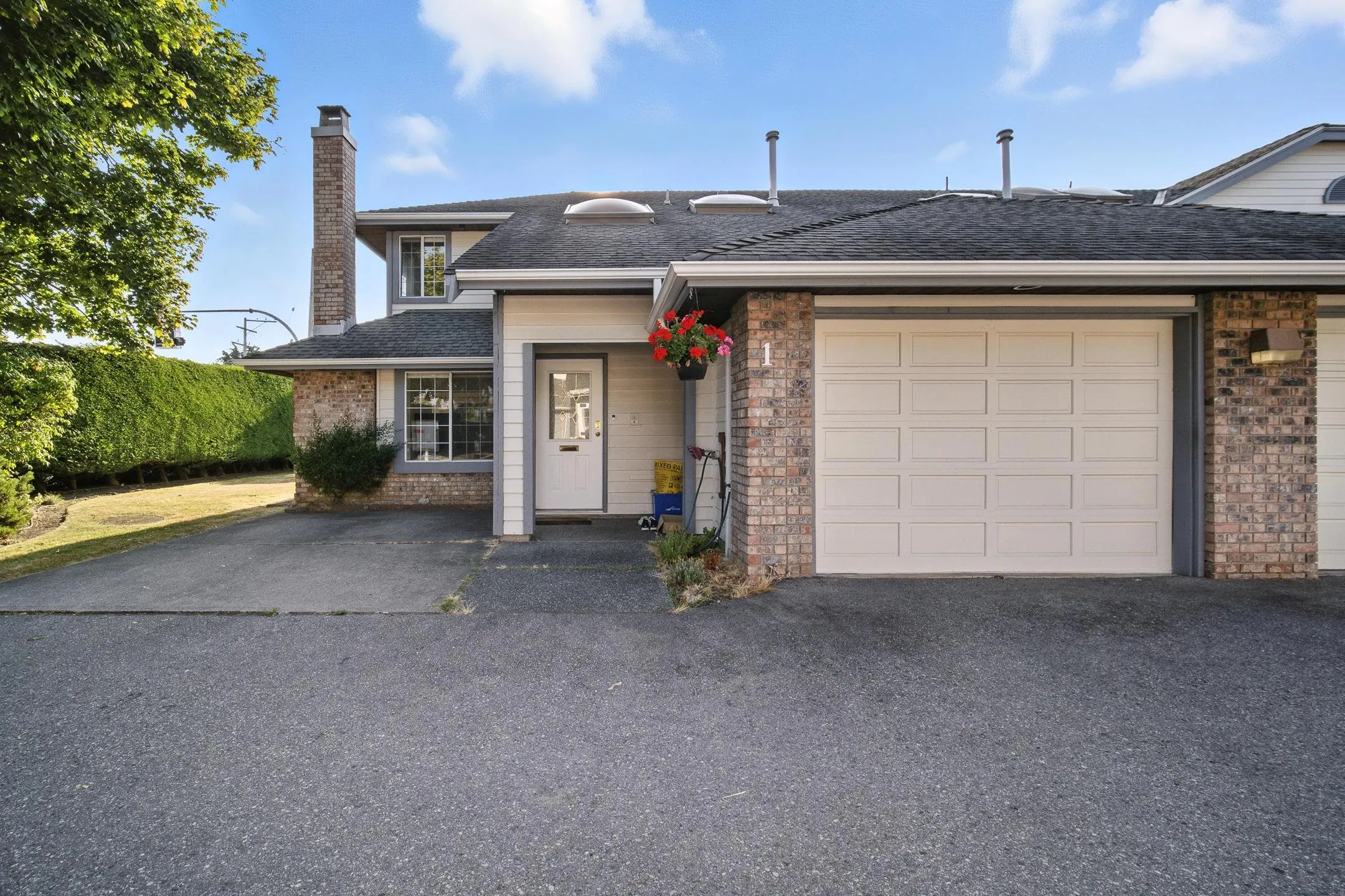 1 4411 Williams Road