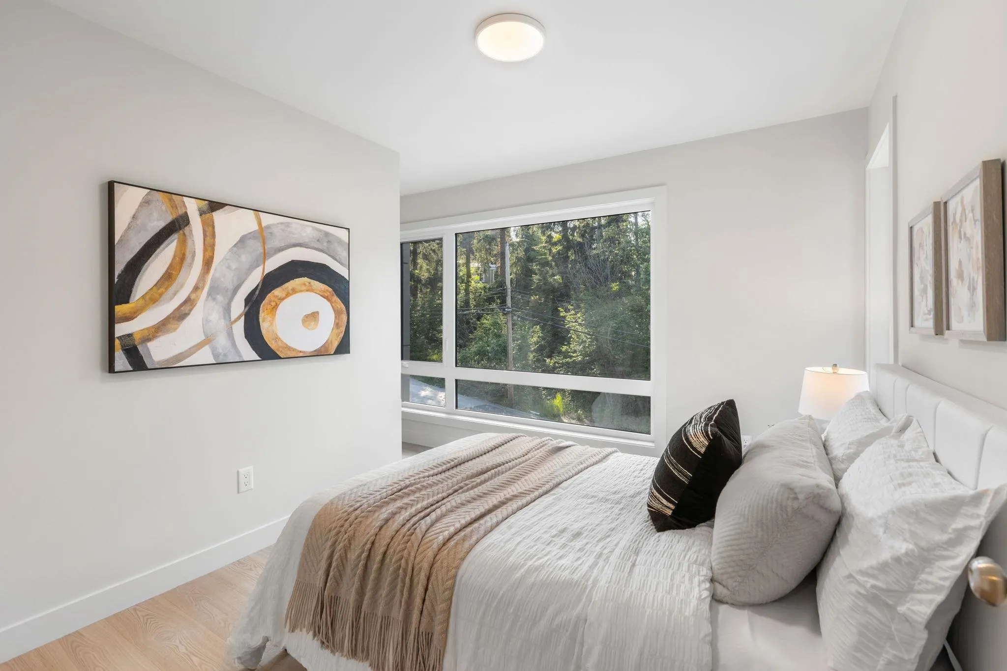 988 Seaforth Way