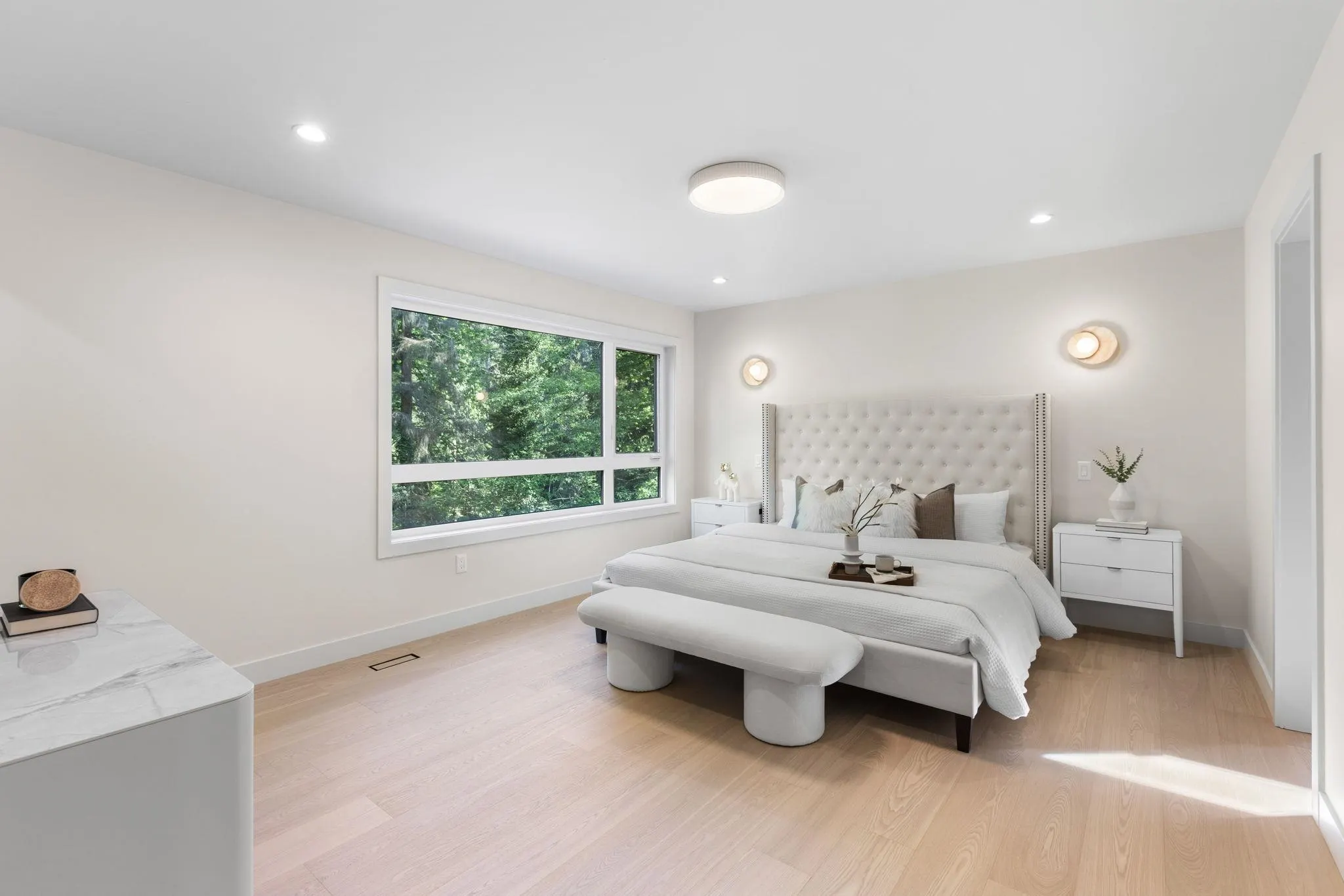 988 Seaforth Way