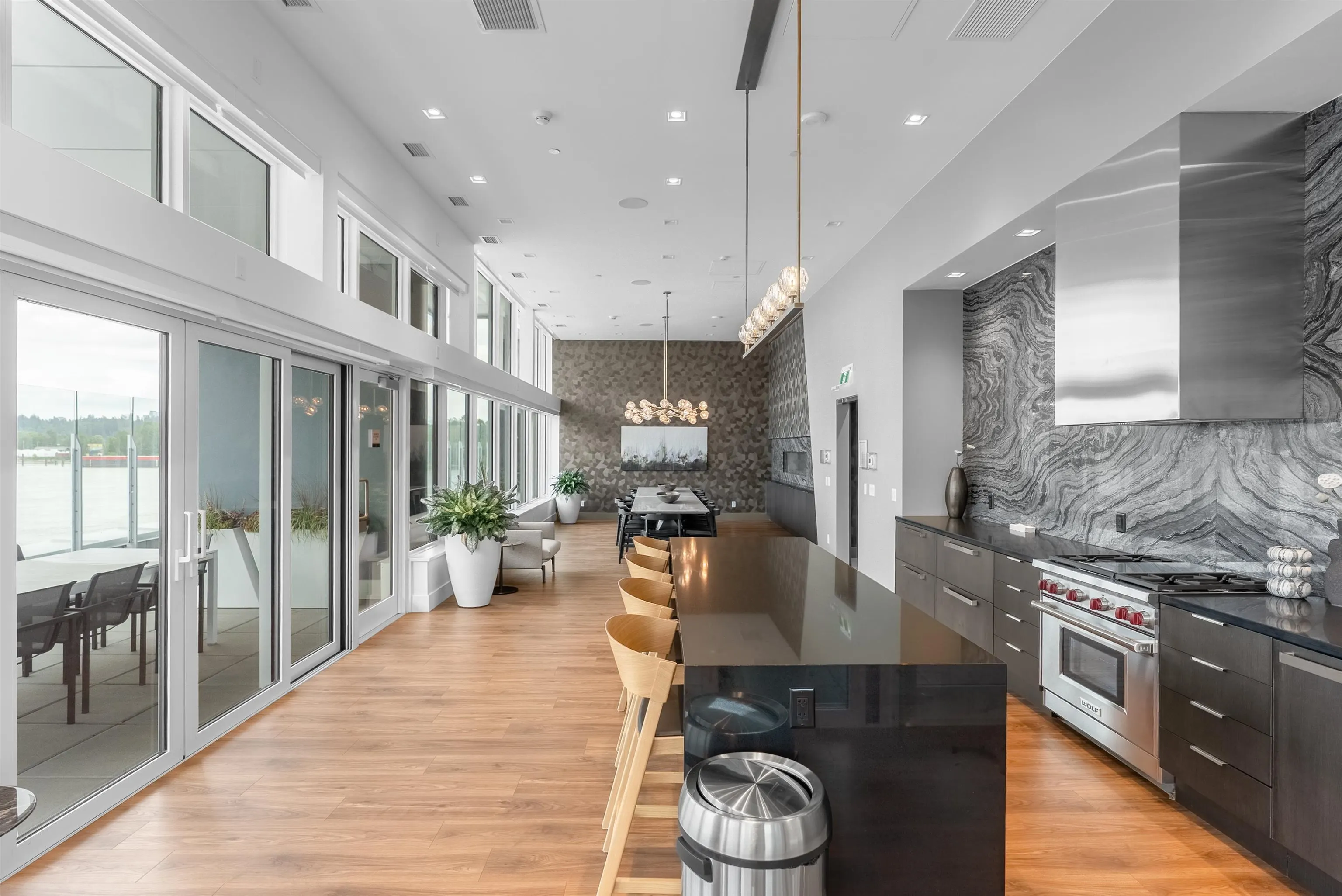 2904 660 Quayside Drive