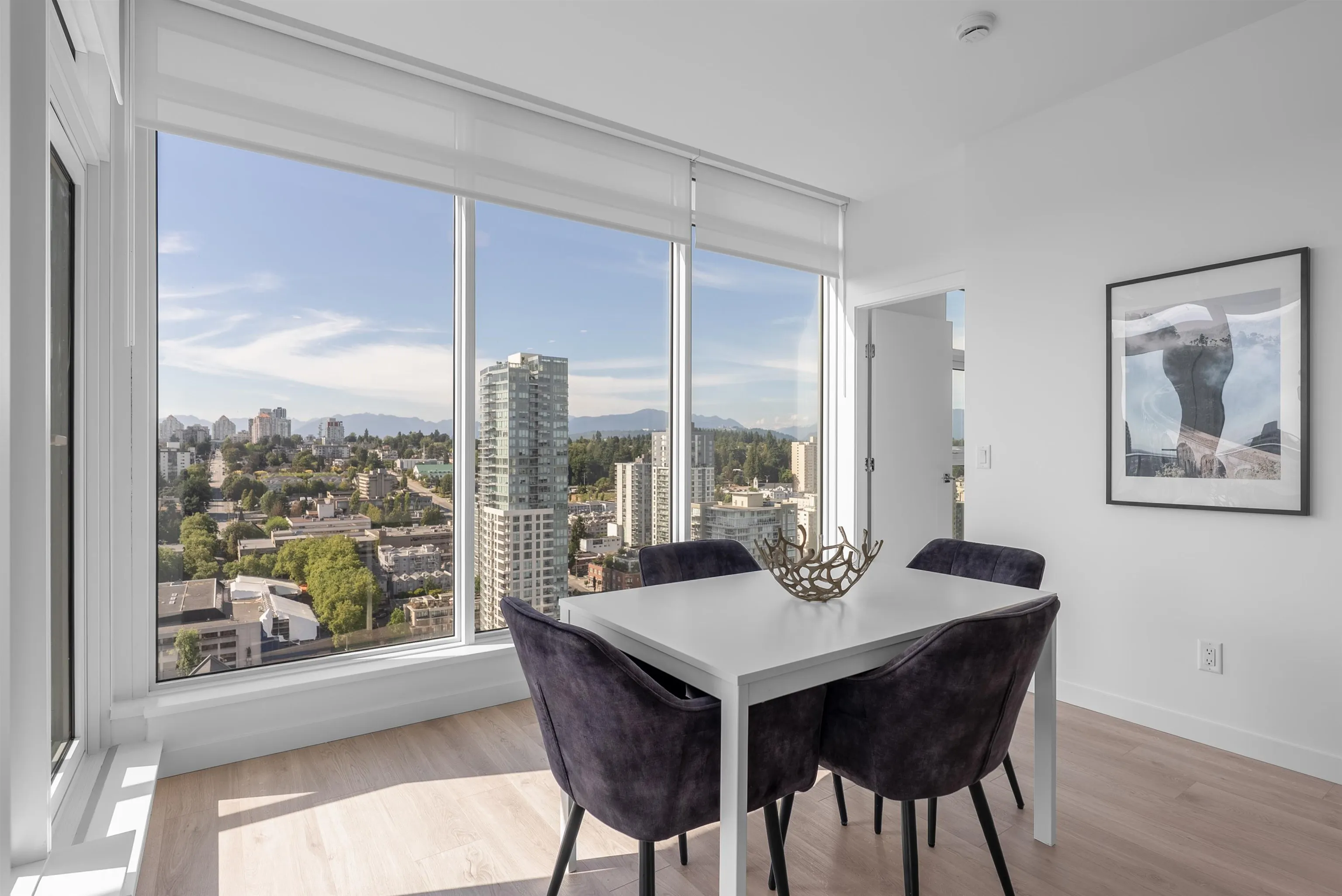 2904 660 Quayside Drive