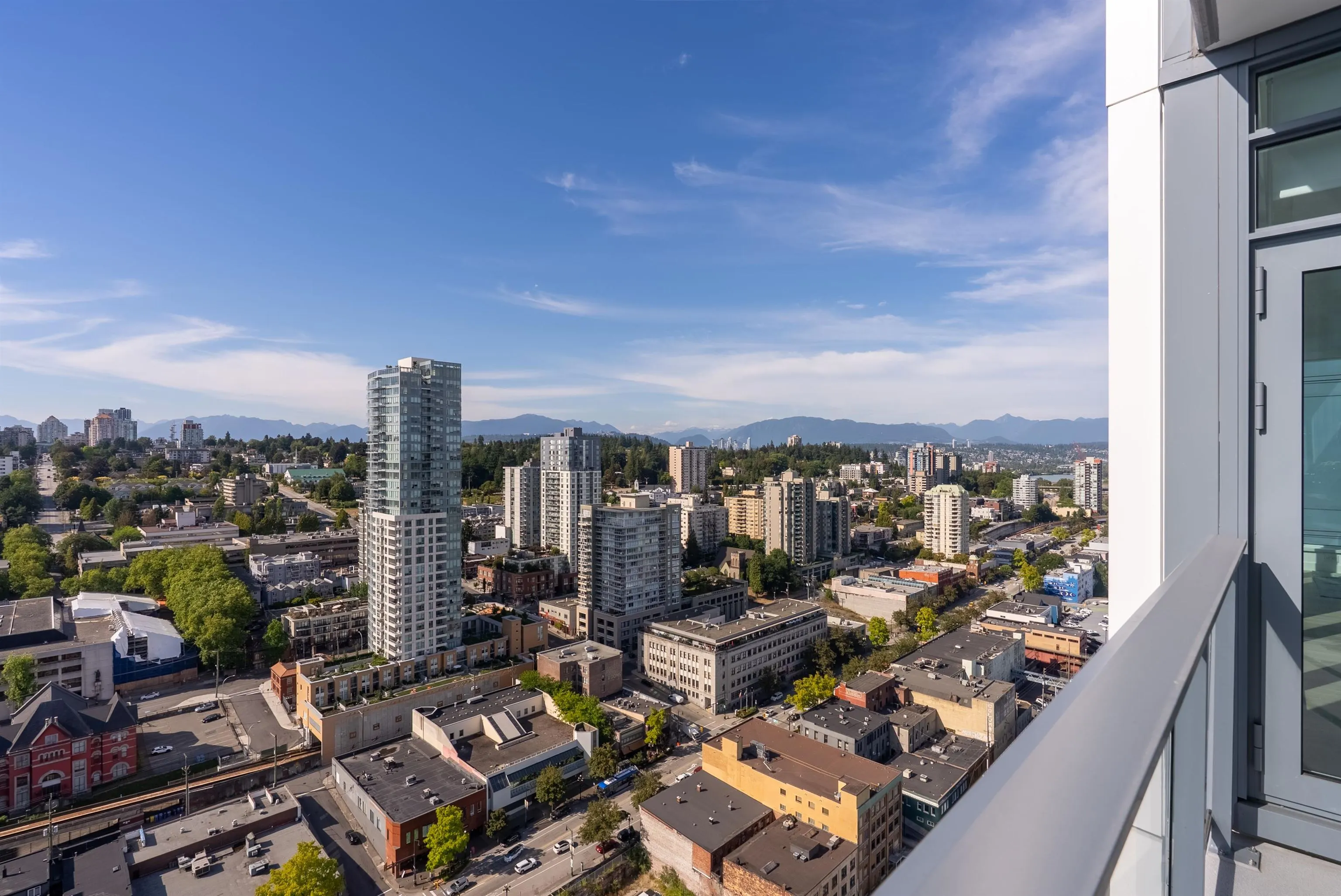 2904 660 Quayside Drive