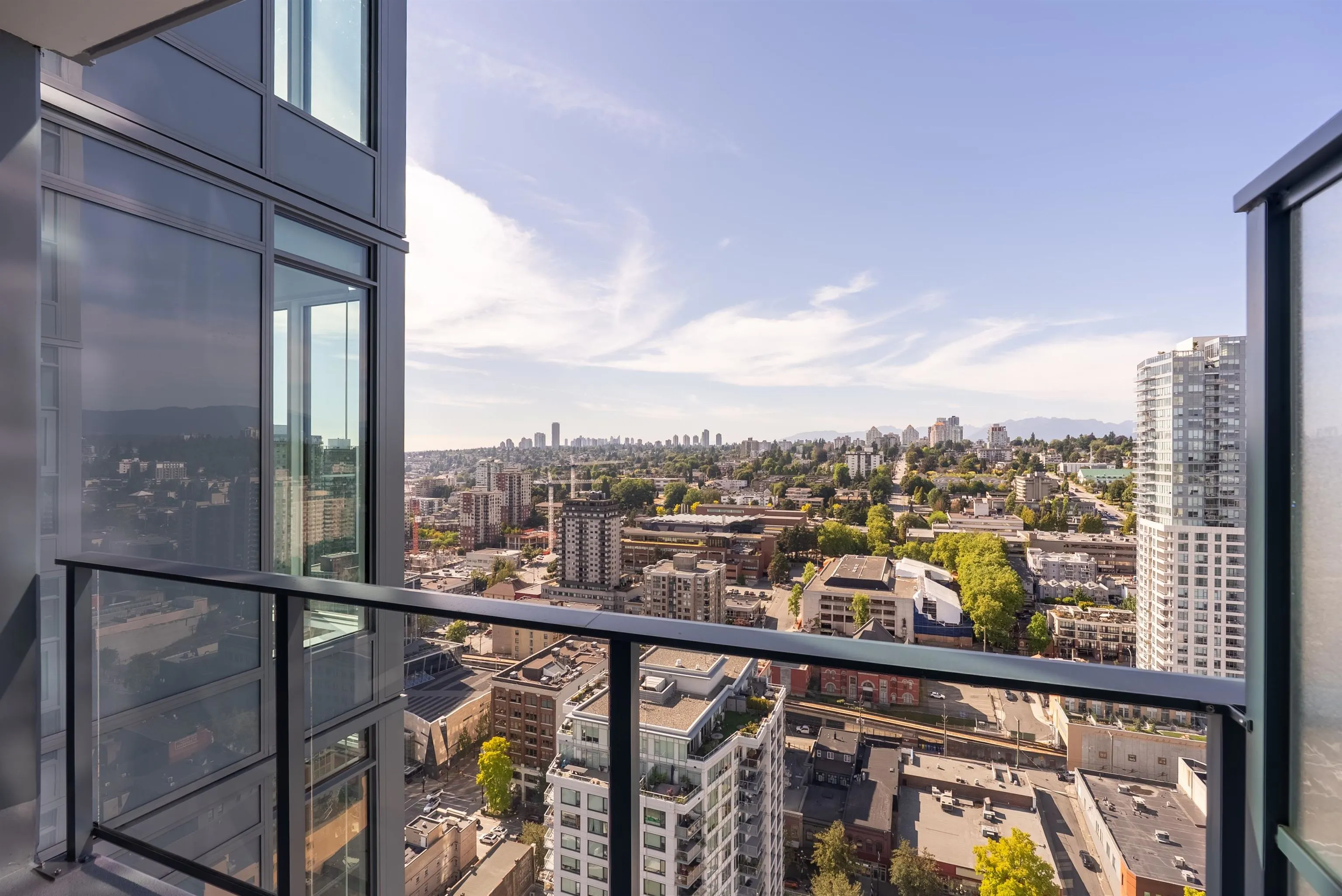 2904 660 Quayside Drive