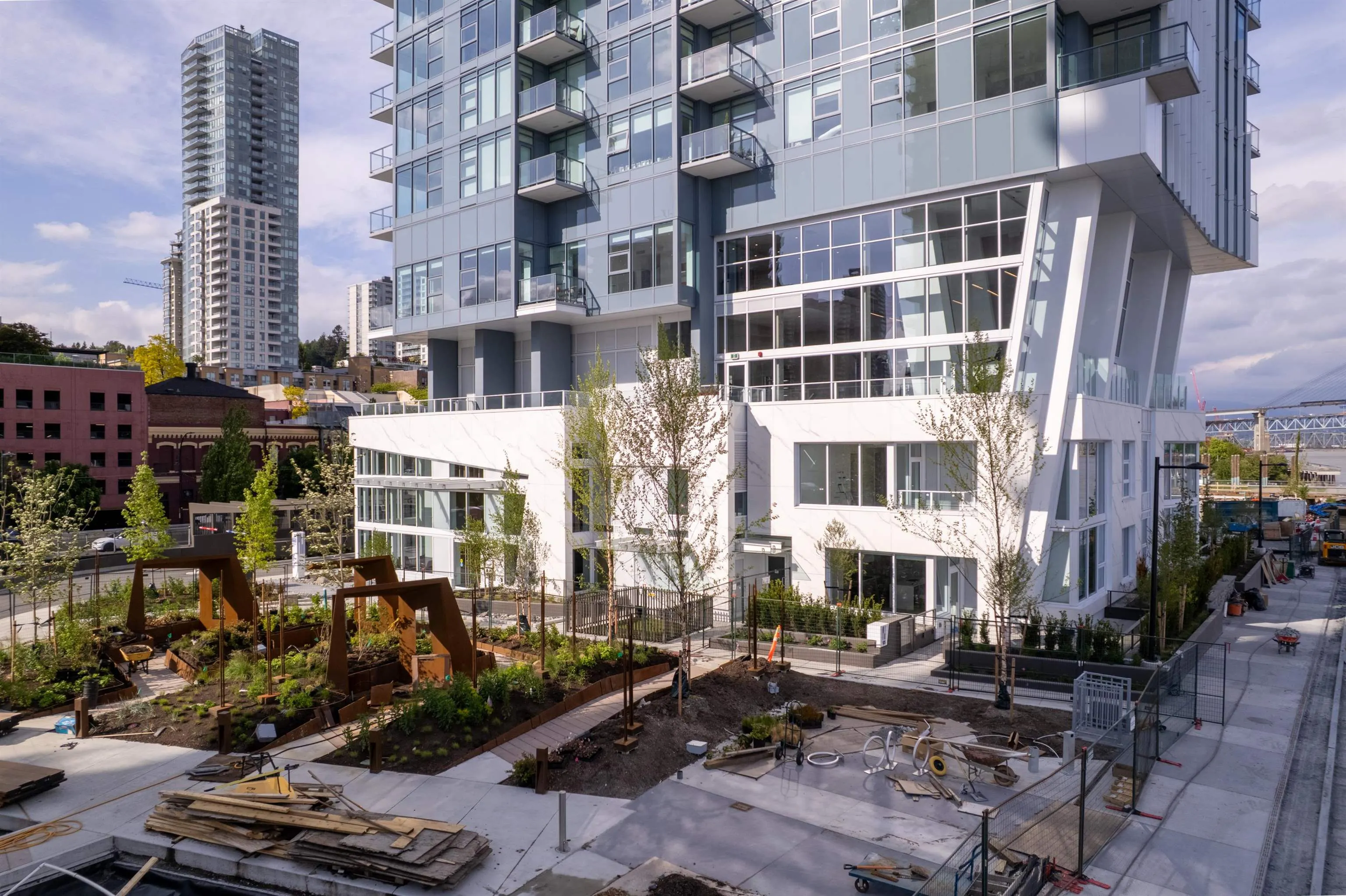 2904 660 Quayside Drive