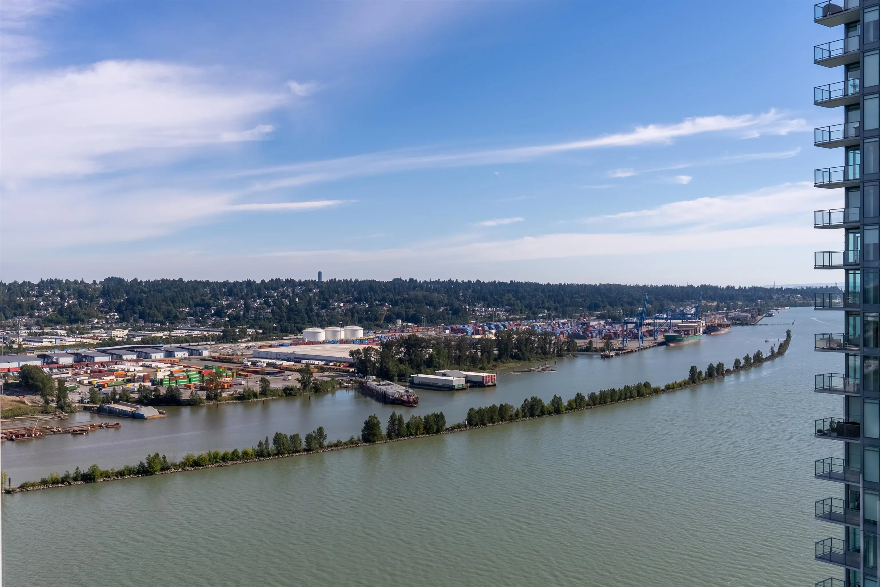 2904 660 Quayside Drive