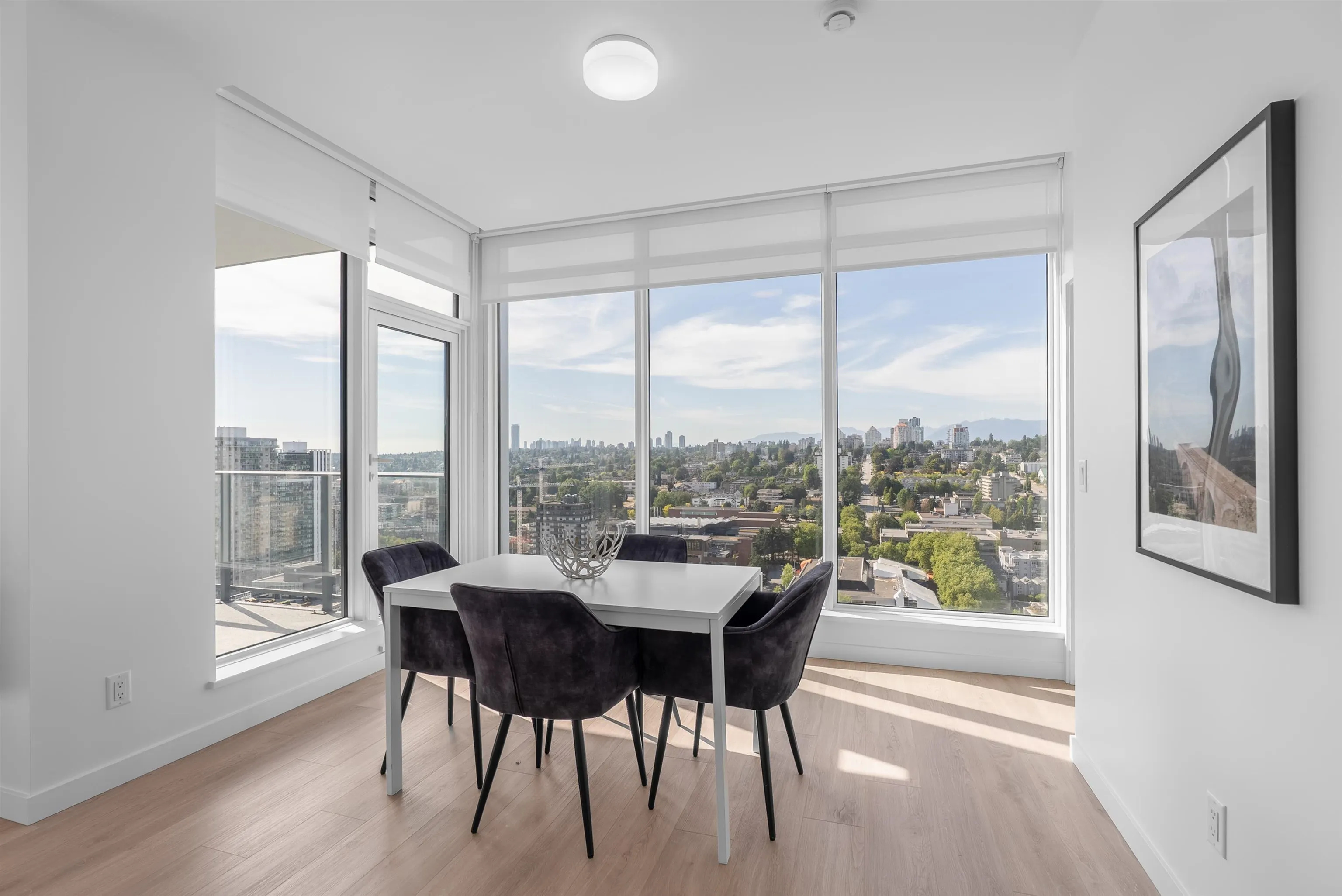 2904 660 Quayside Drive