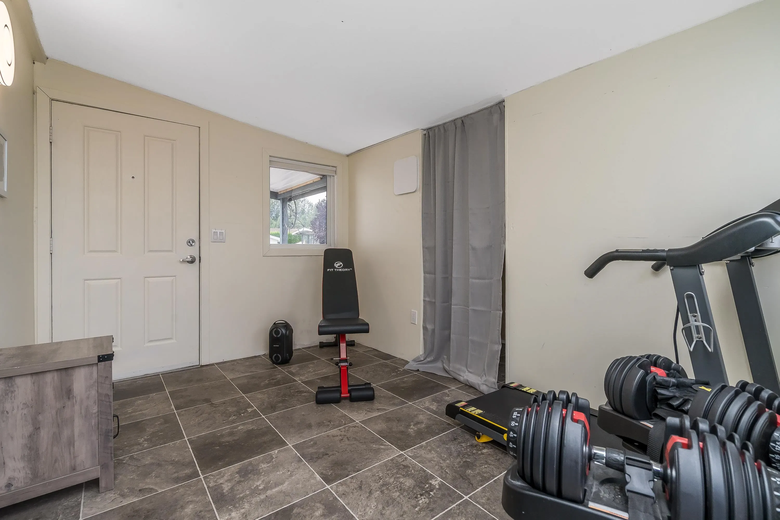 45 41168 Lougheed Highway