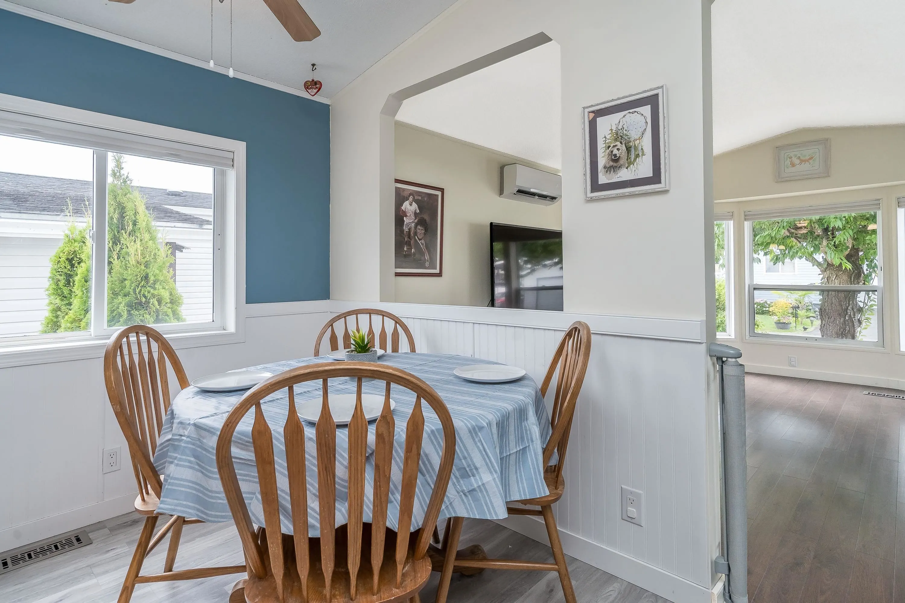 45 41168 Lougheed Highway