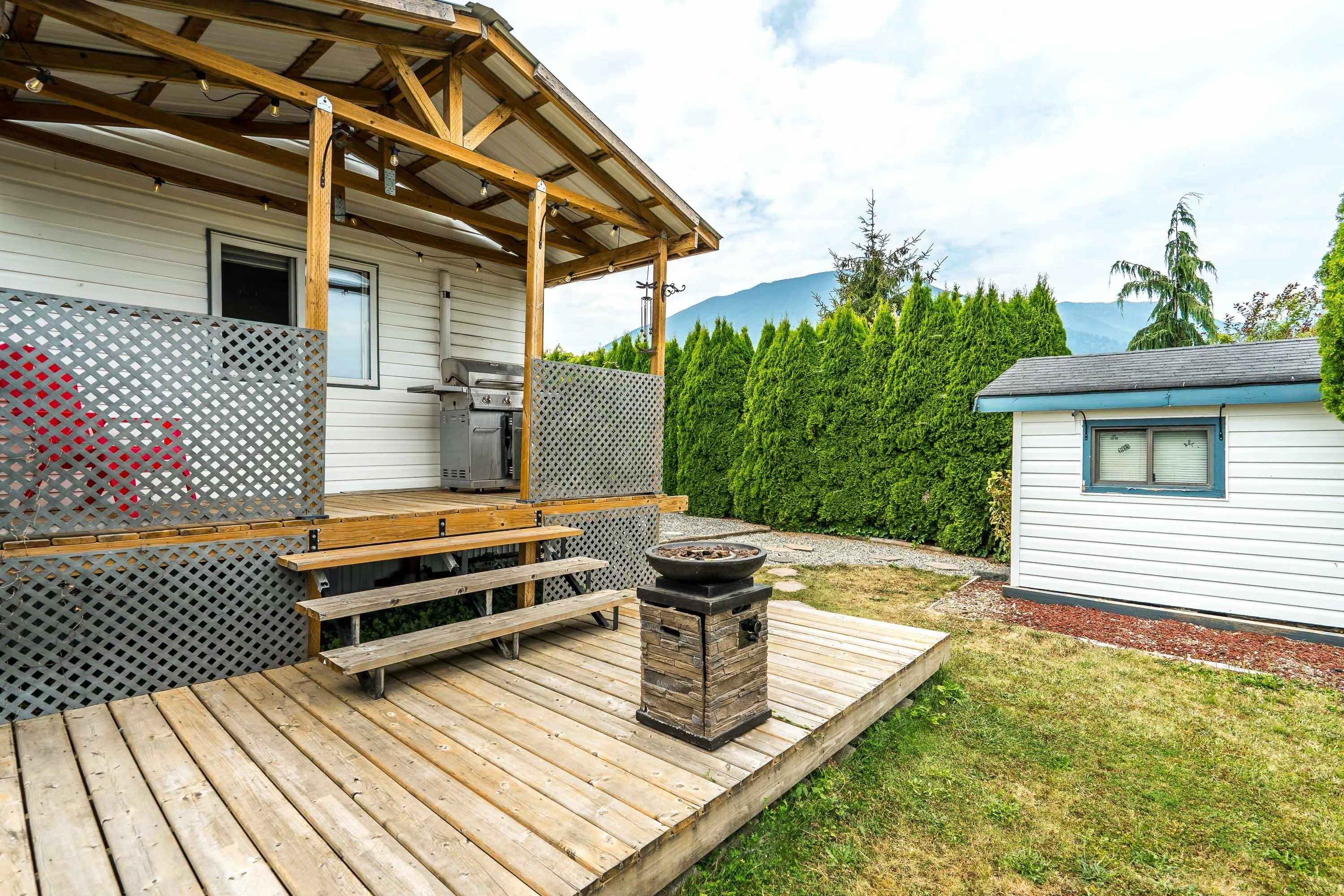 45 41168 Lougheed Highway