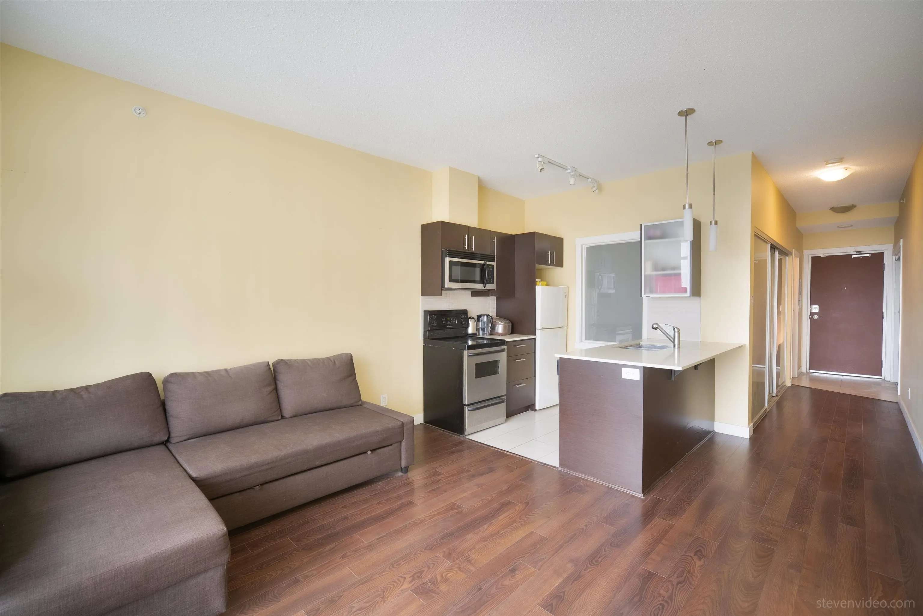 1003 13399 104 Avenue