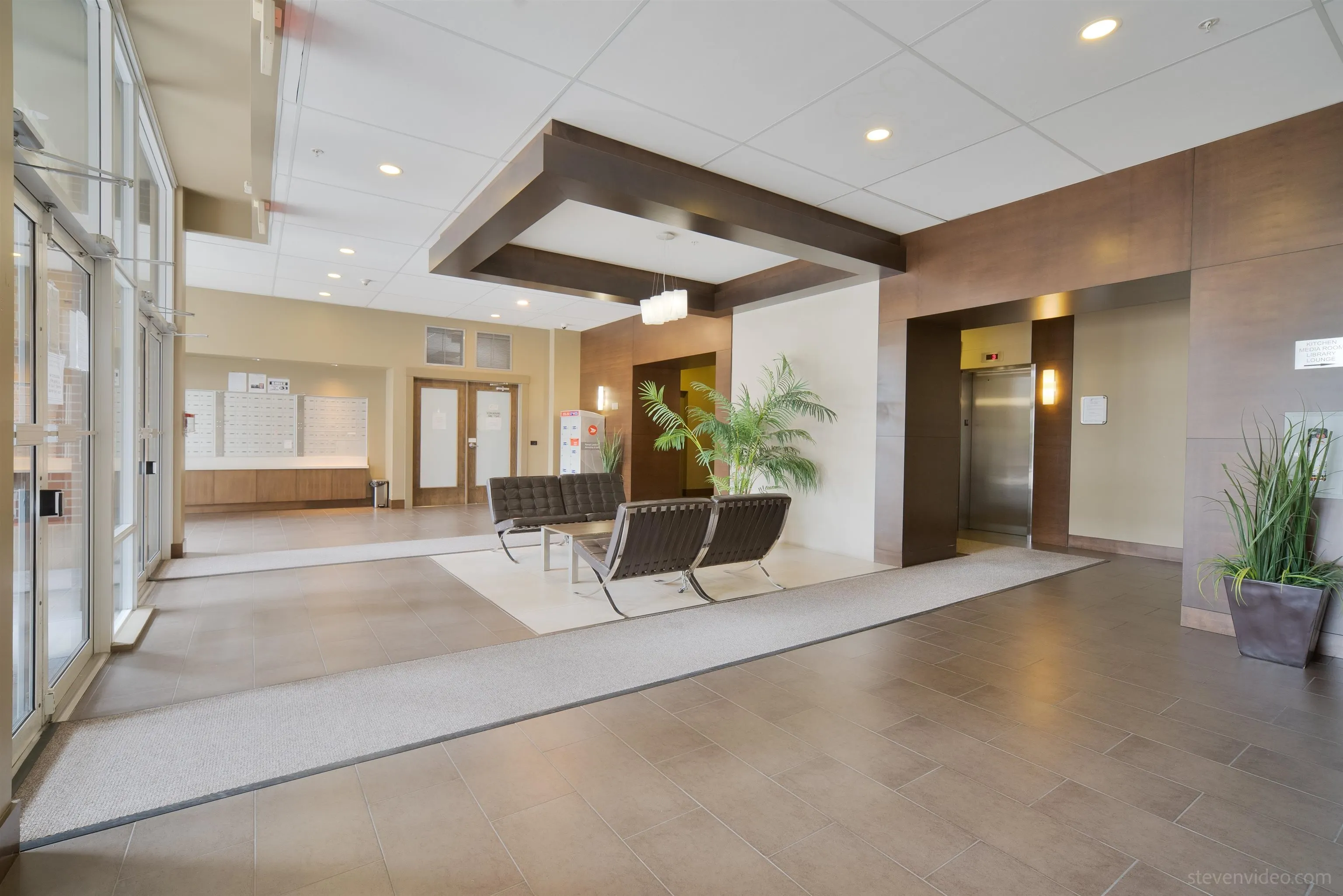 1003 13399 104 Avenue