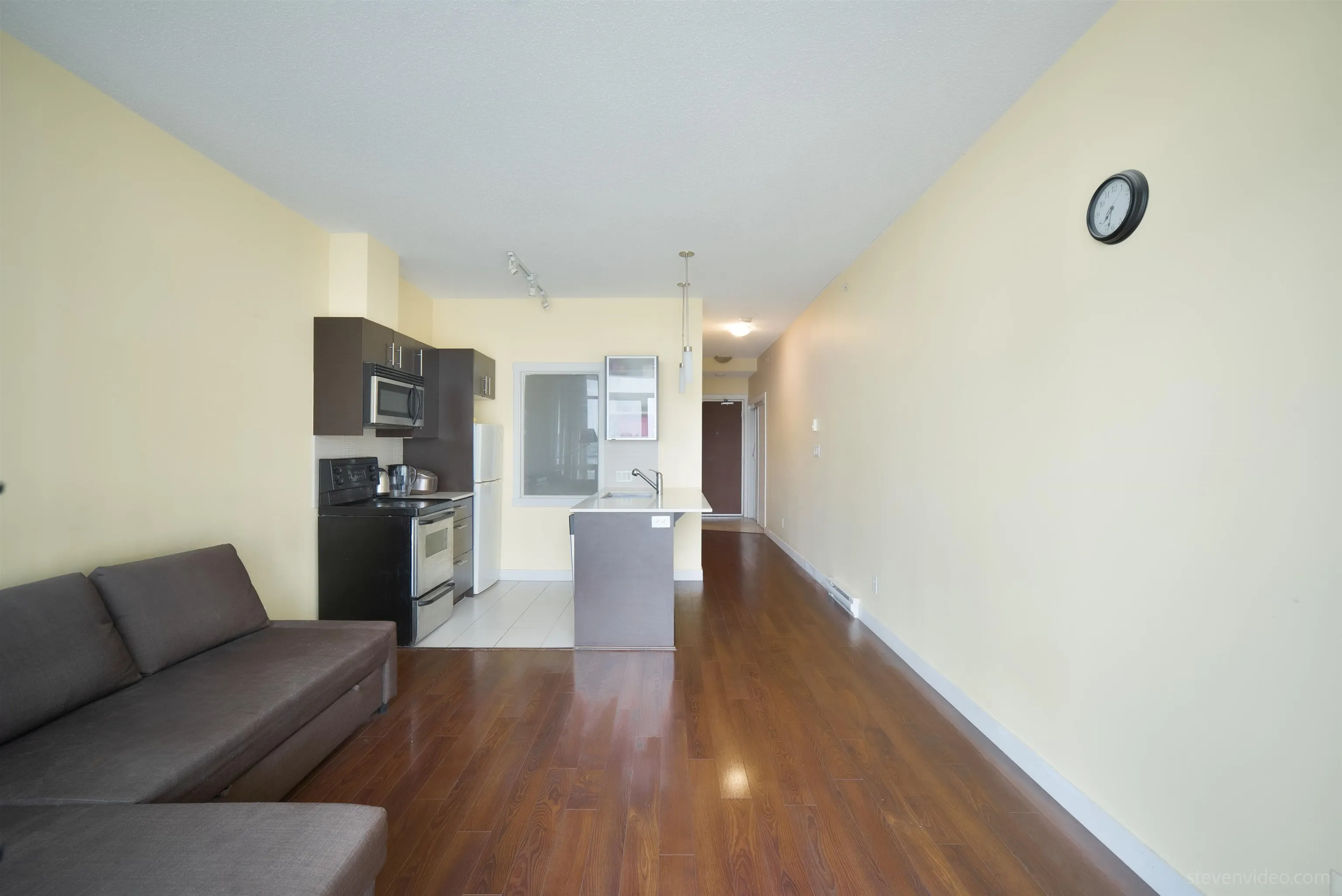 1003 13399 104 Avenue