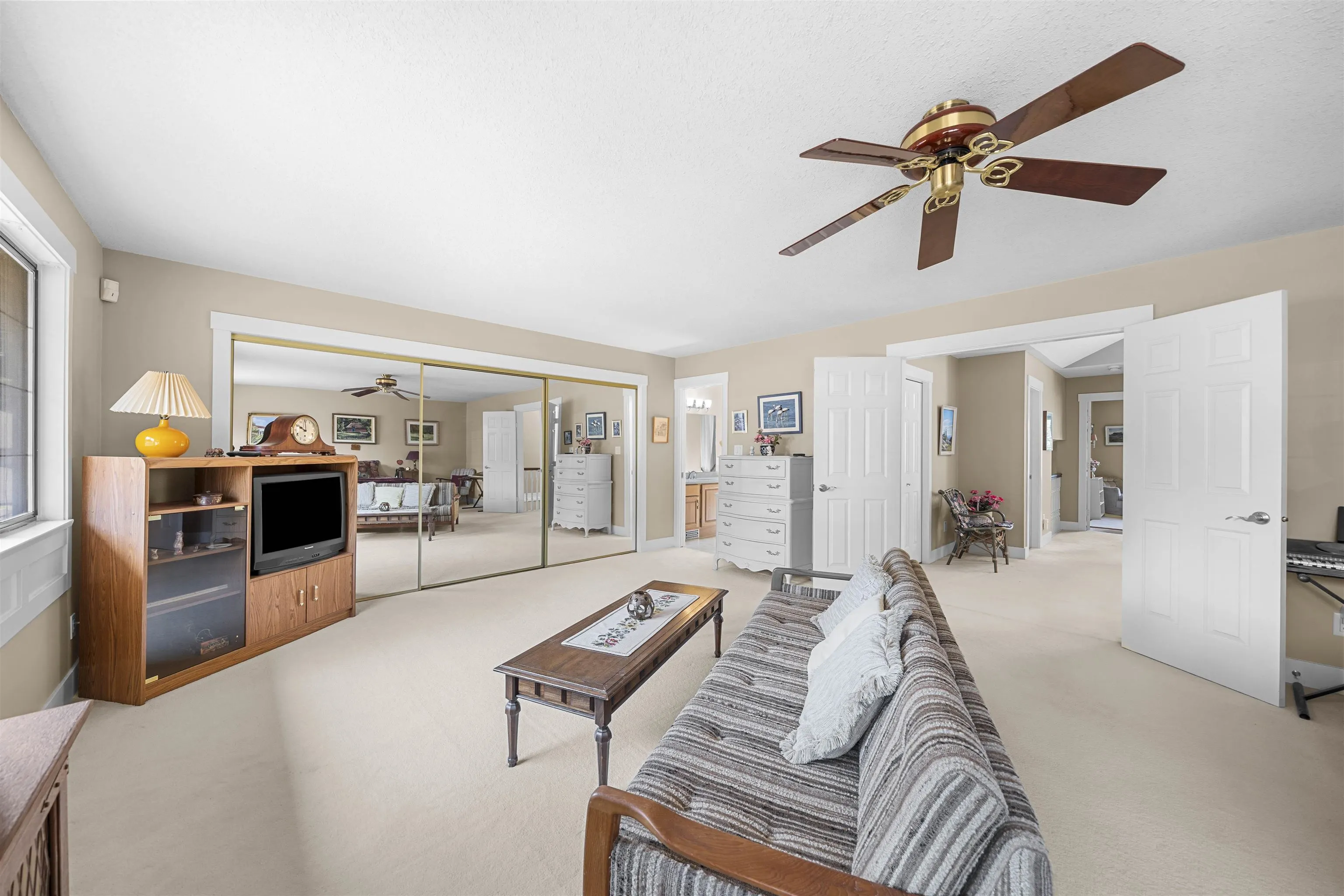 36 1725 Southmere Crescent