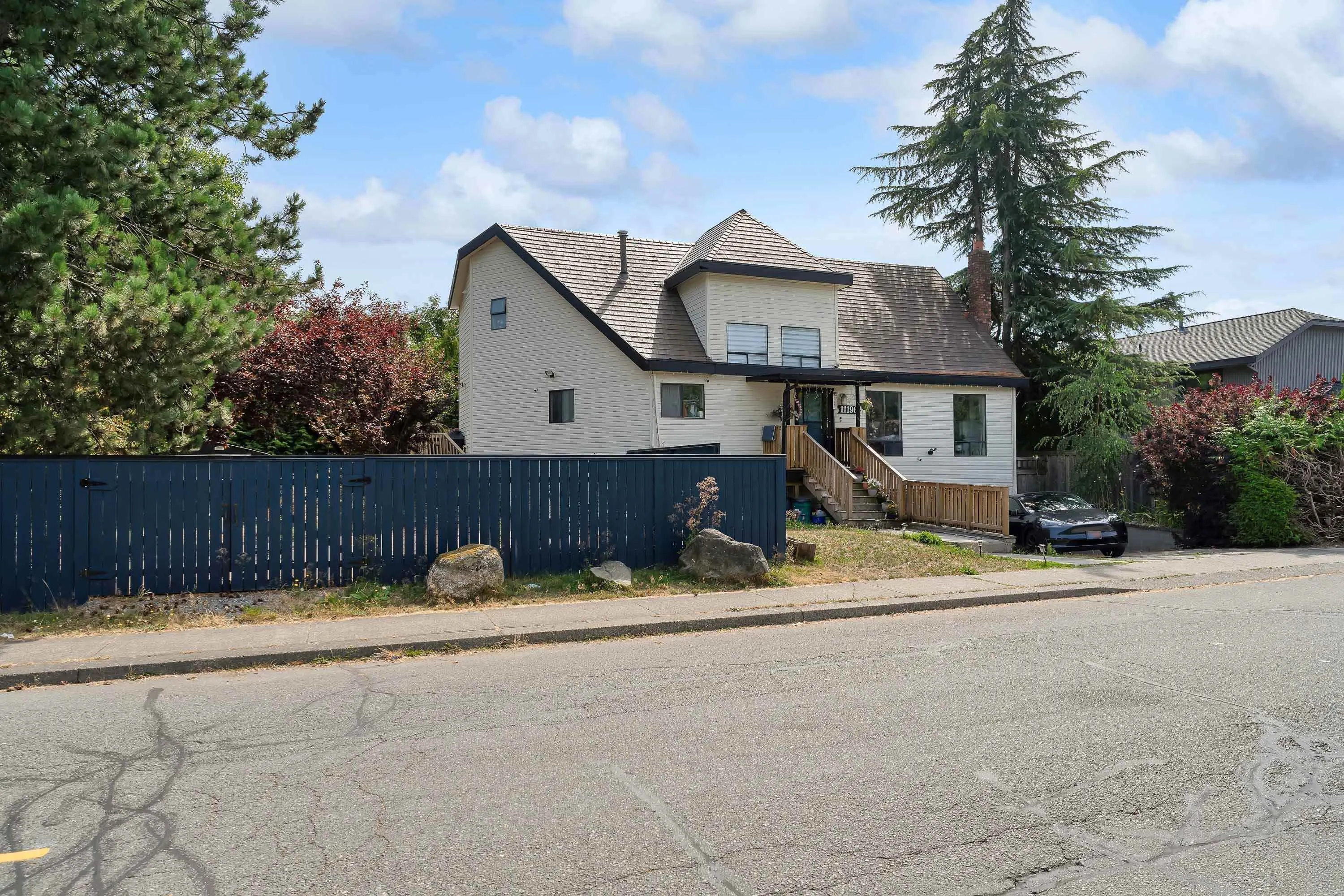 11196 Monroe Drive