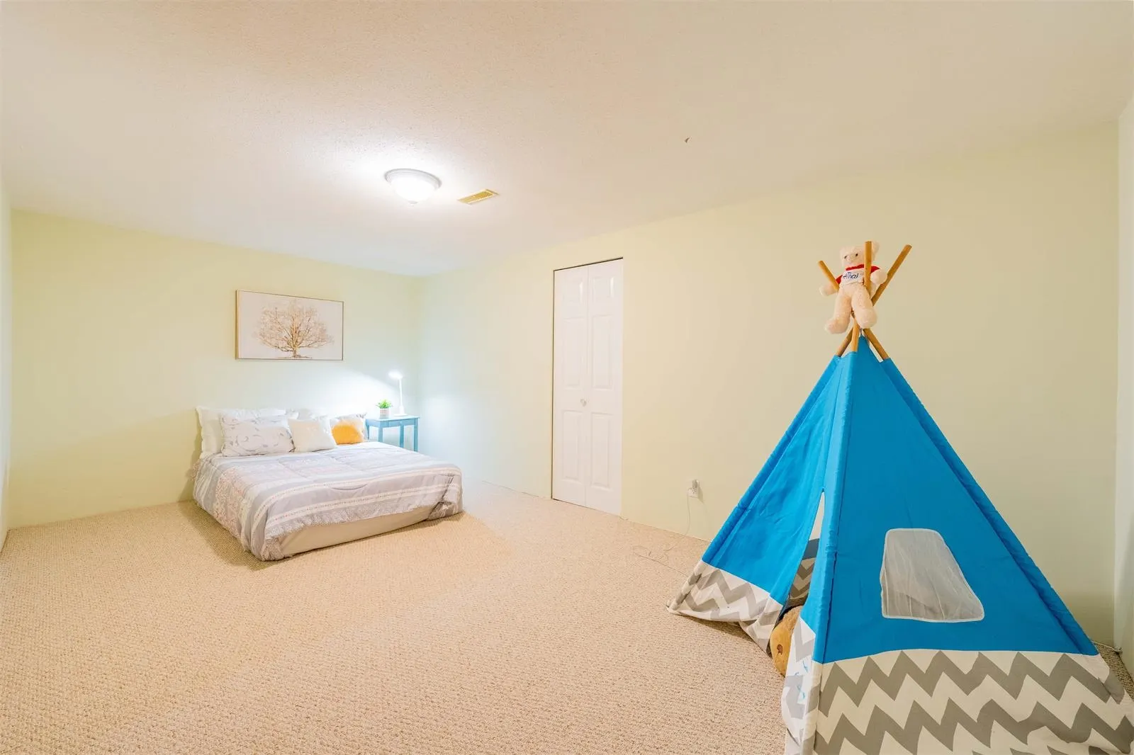 2570 Jade Place
