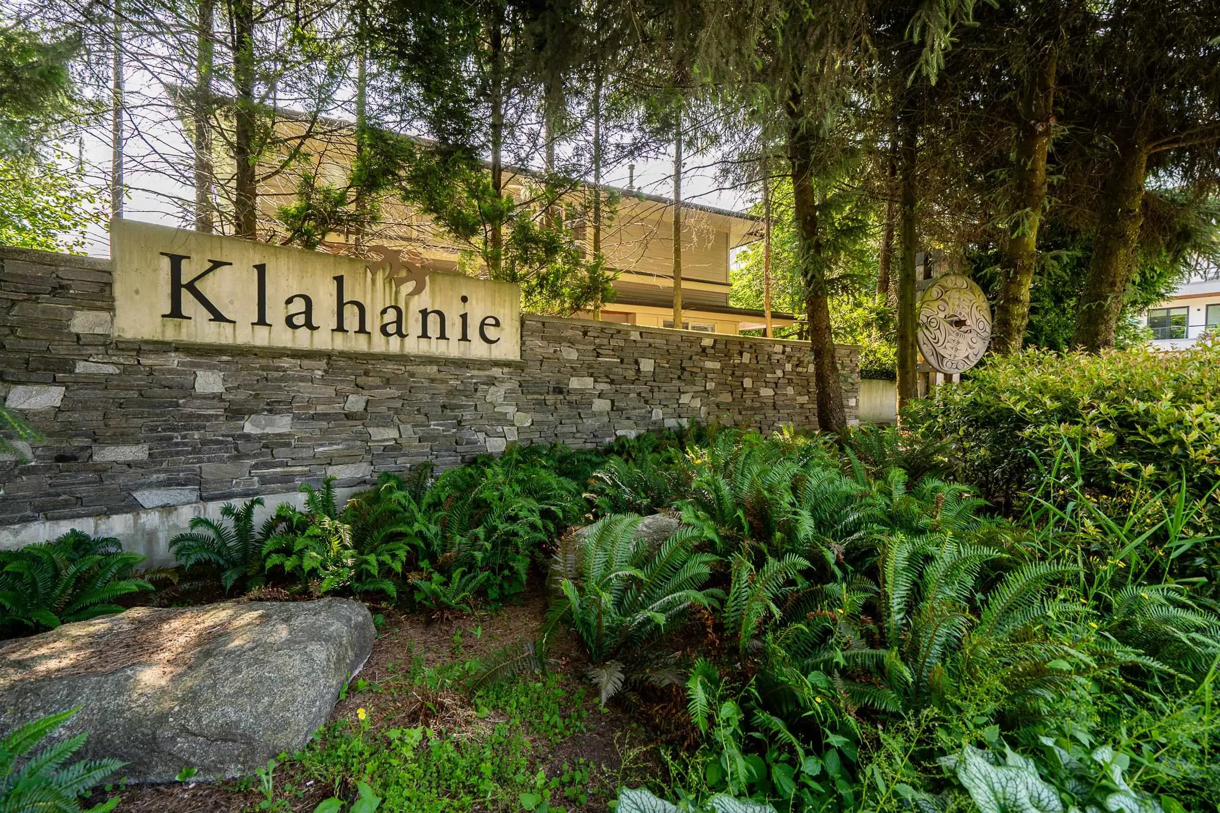 17 100 Klahanie Drive