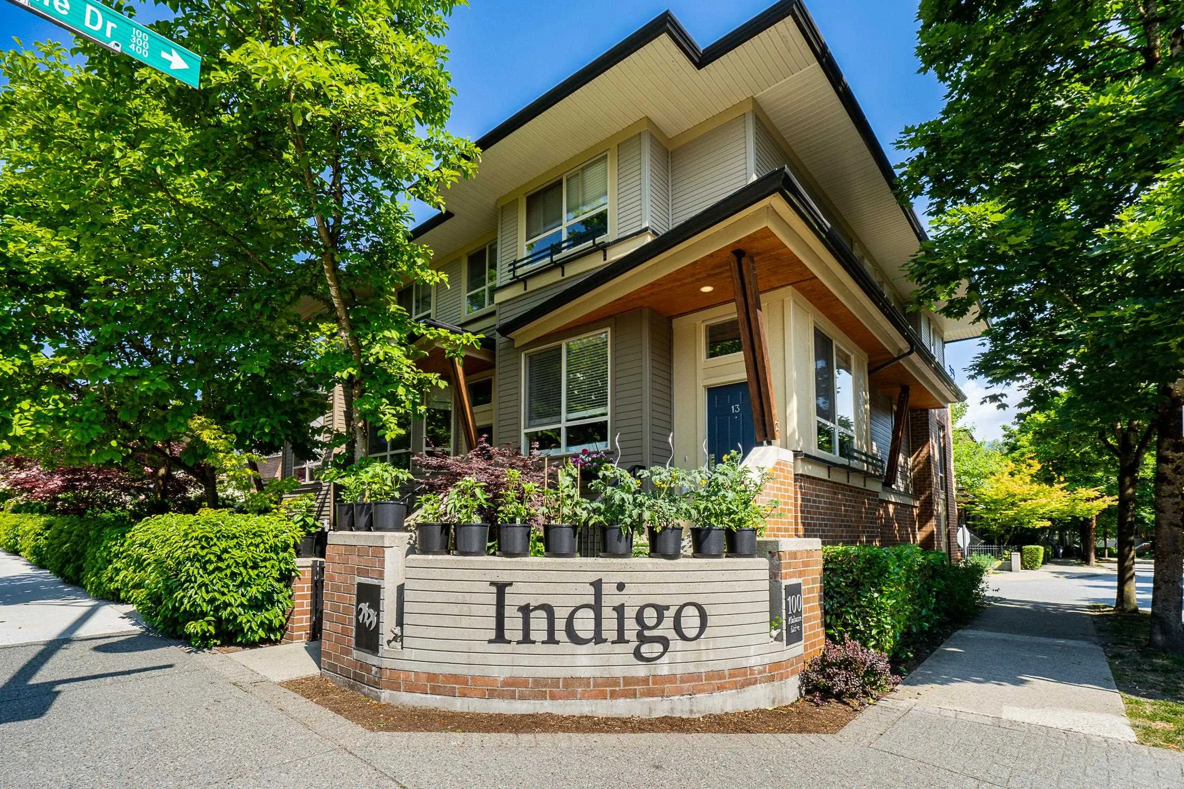 17 100 Klahanie Drive